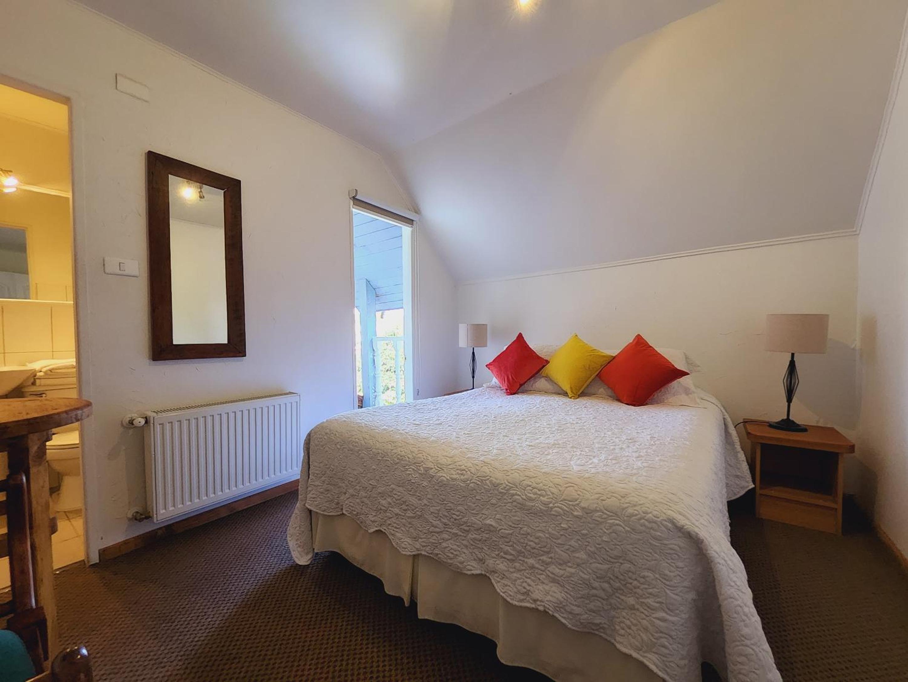 Small Double Room photo 1