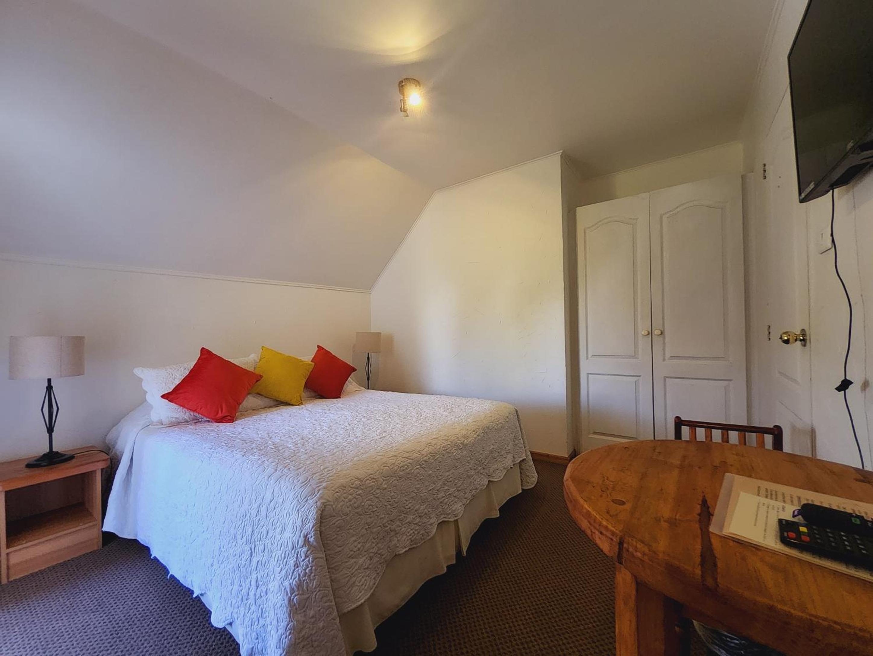 Small Double Room photo 3