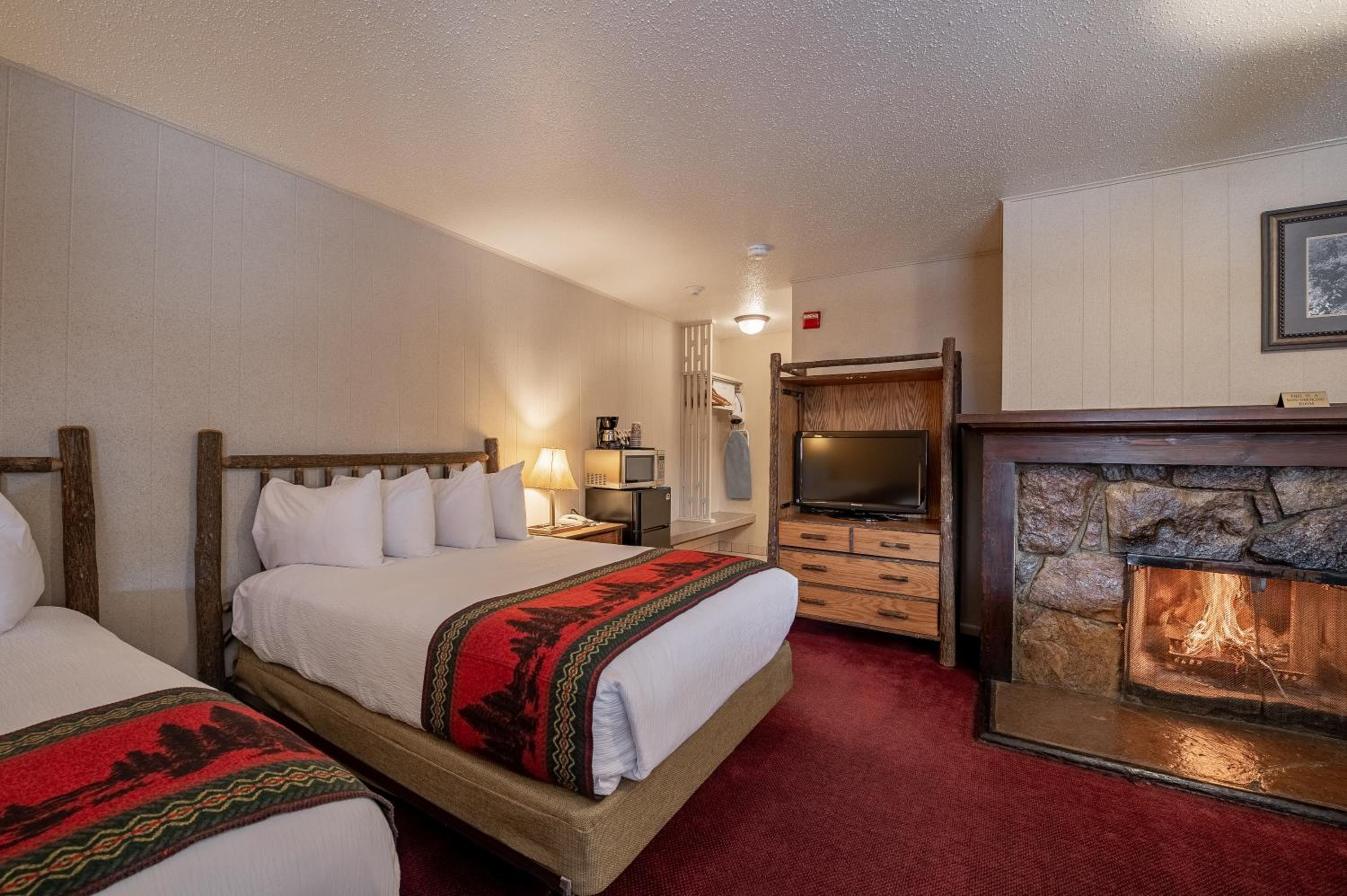 Classic Triple Room photo 3
