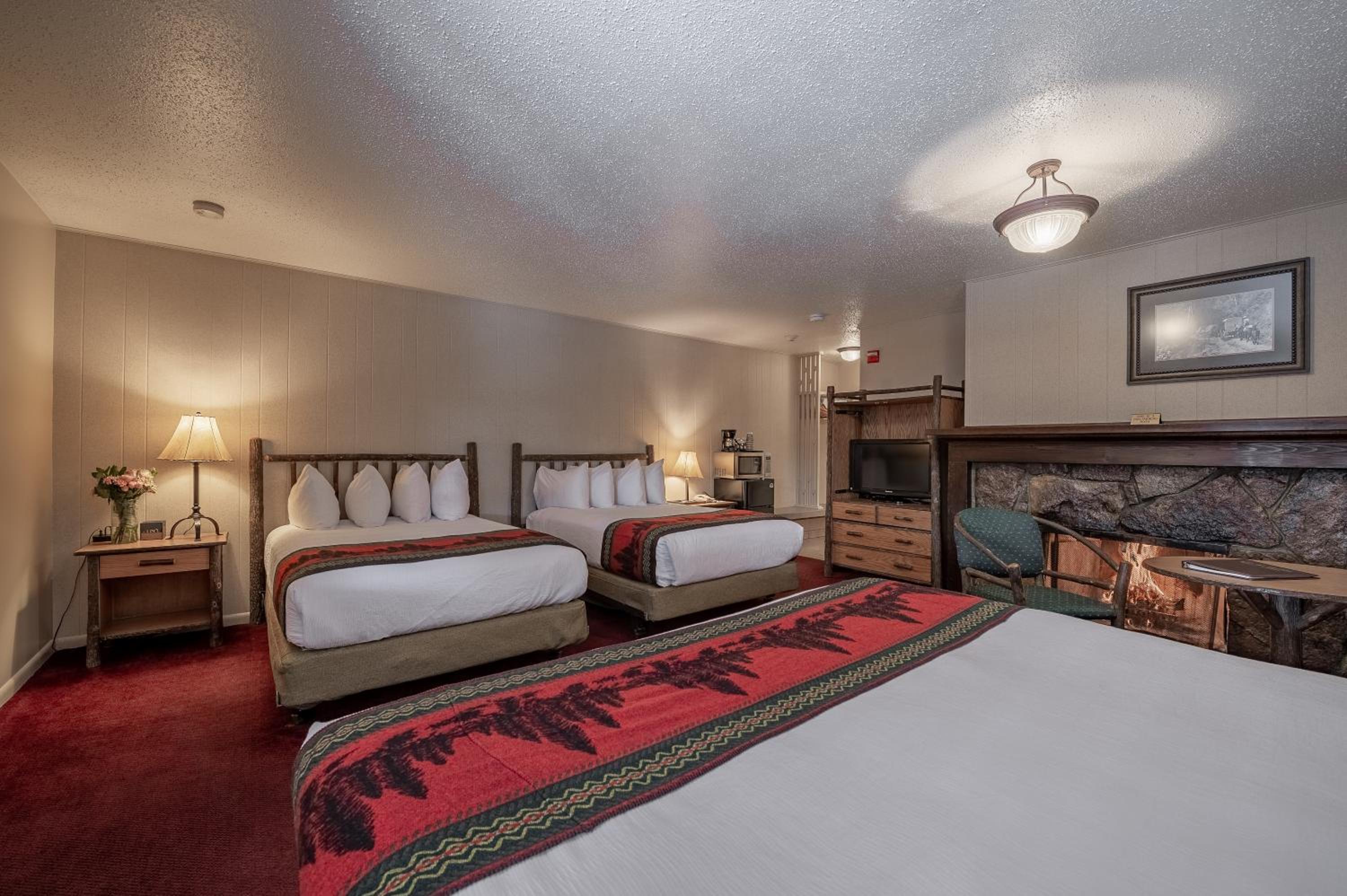 Classic Triple Room photo 1
