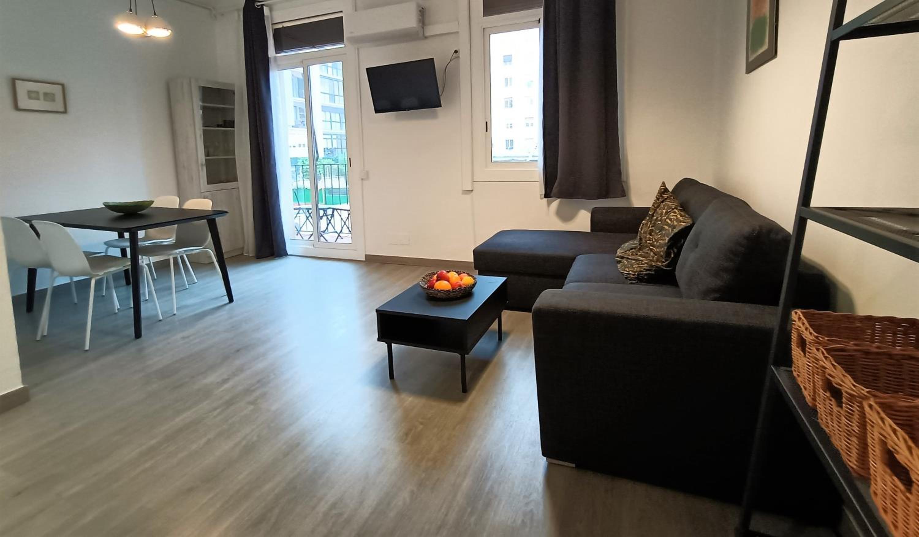 Apartment photo 3