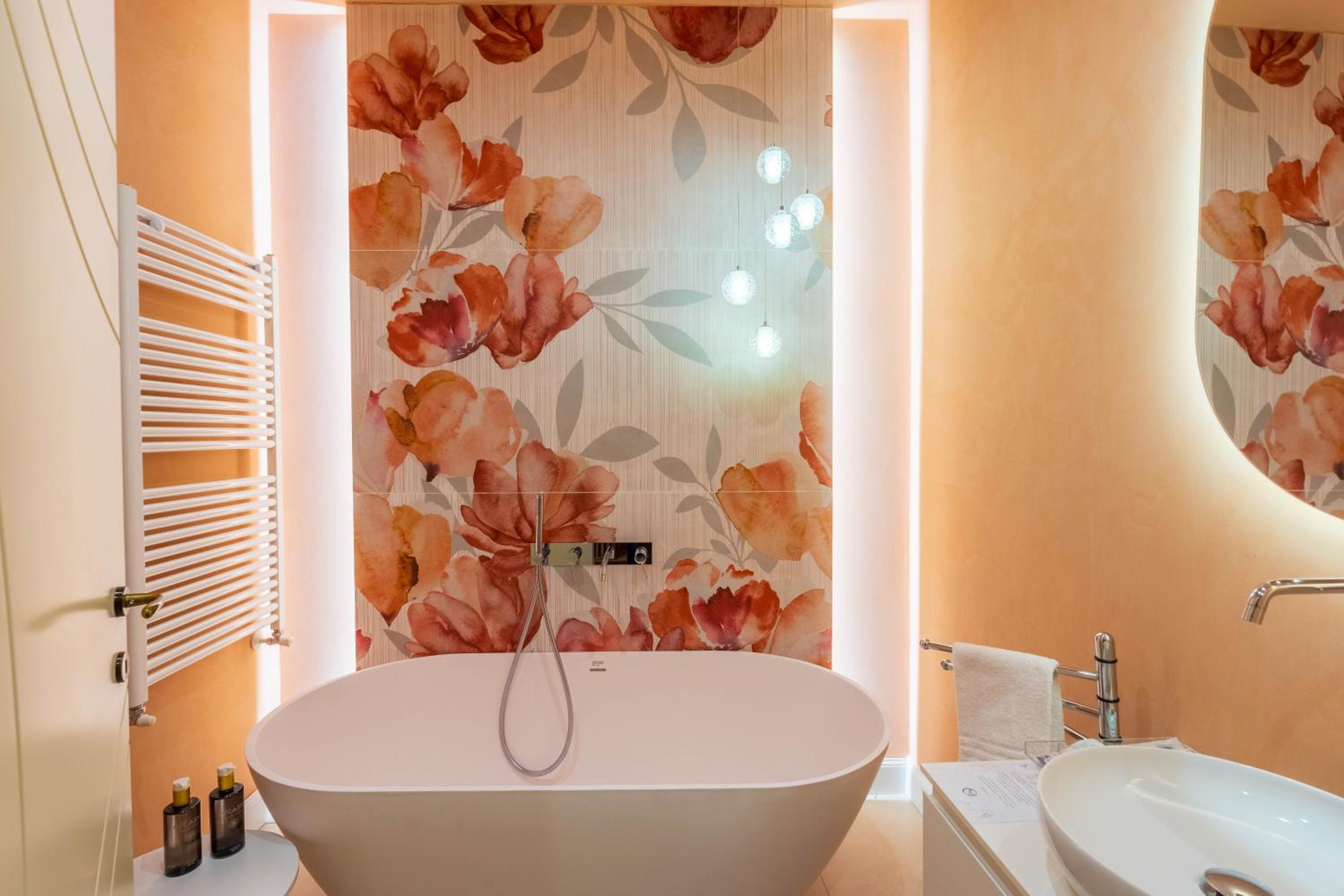 Queen Room - Photo 10