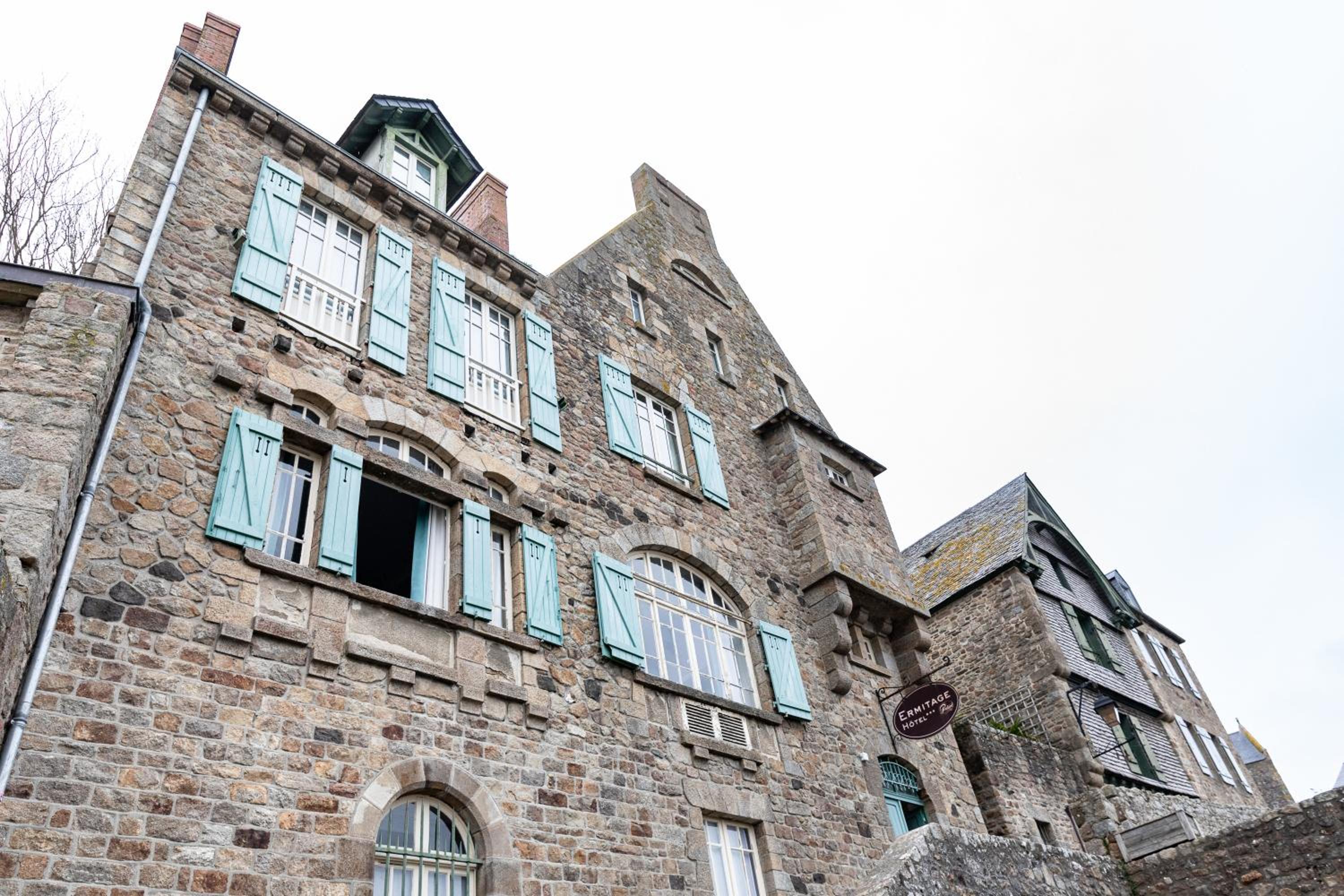 Double or Twin Room with Bay Mont-Saint-Michel View - Ermitage  - Photo 3