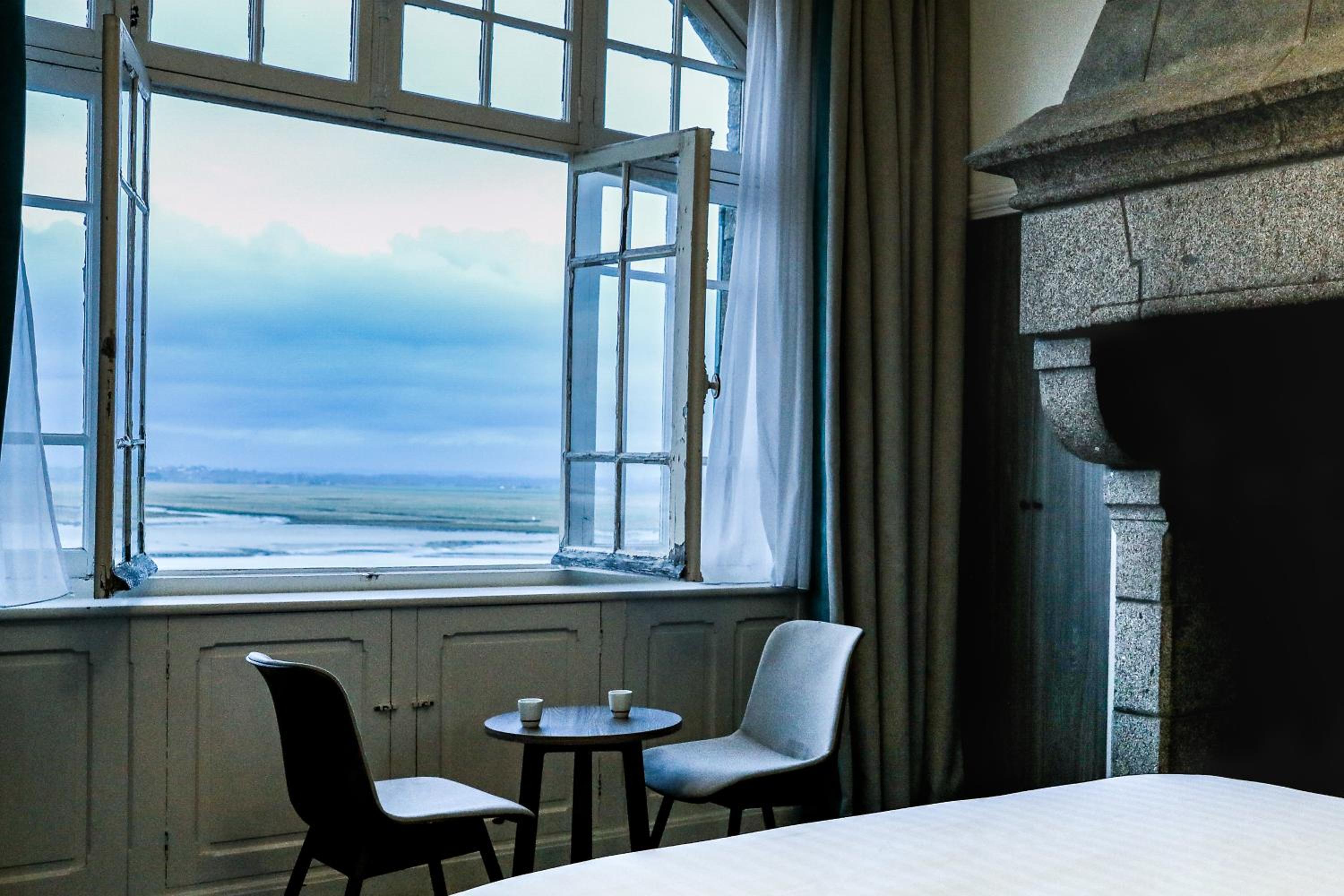 Double or Twin Room with Bay Mont-Saint-Michel View - Ermitage  - Photo 5