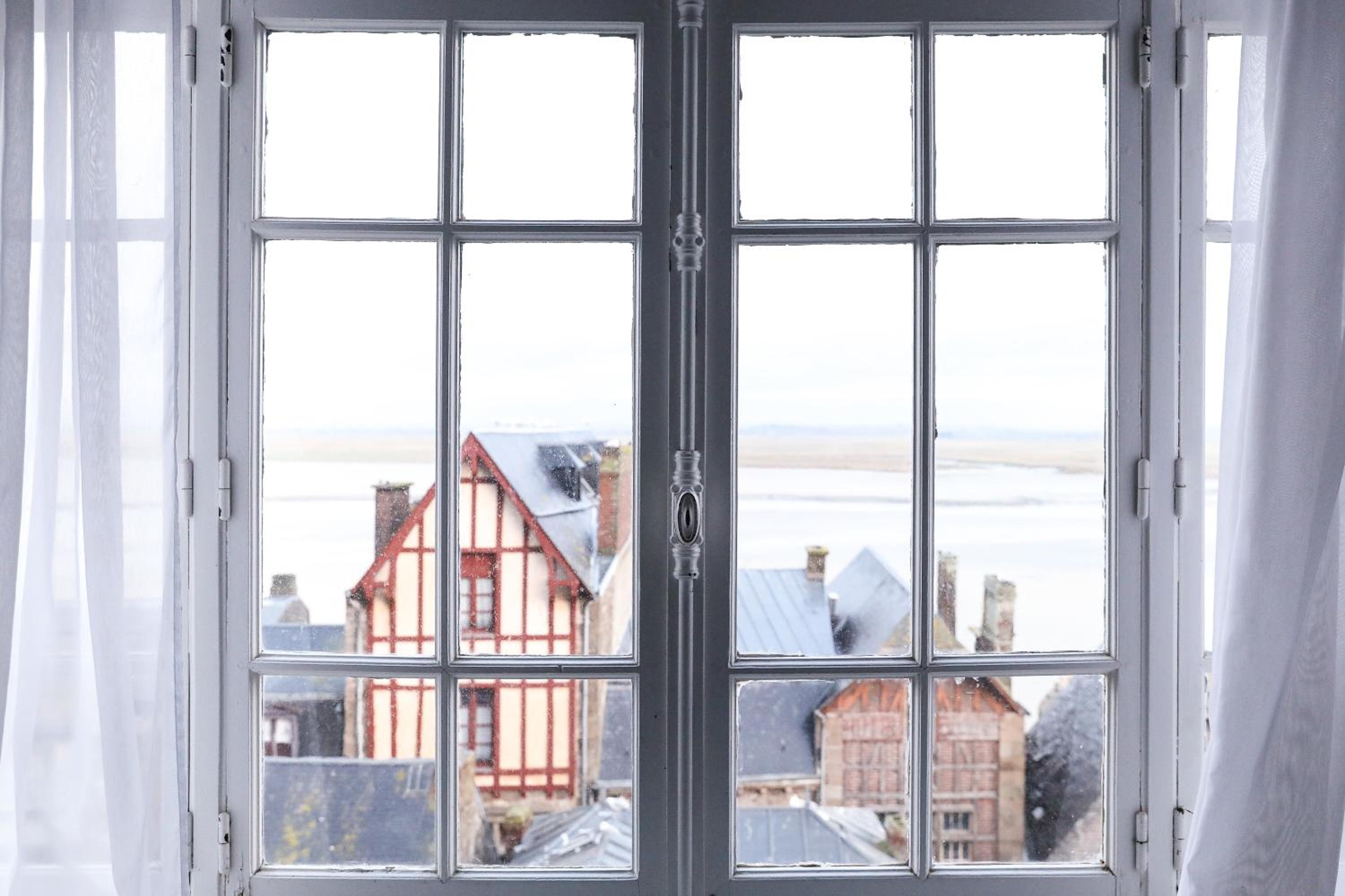 Double or Twin Room with Bay Mont-Saint-Michel View - Ermitage  - Photo 4