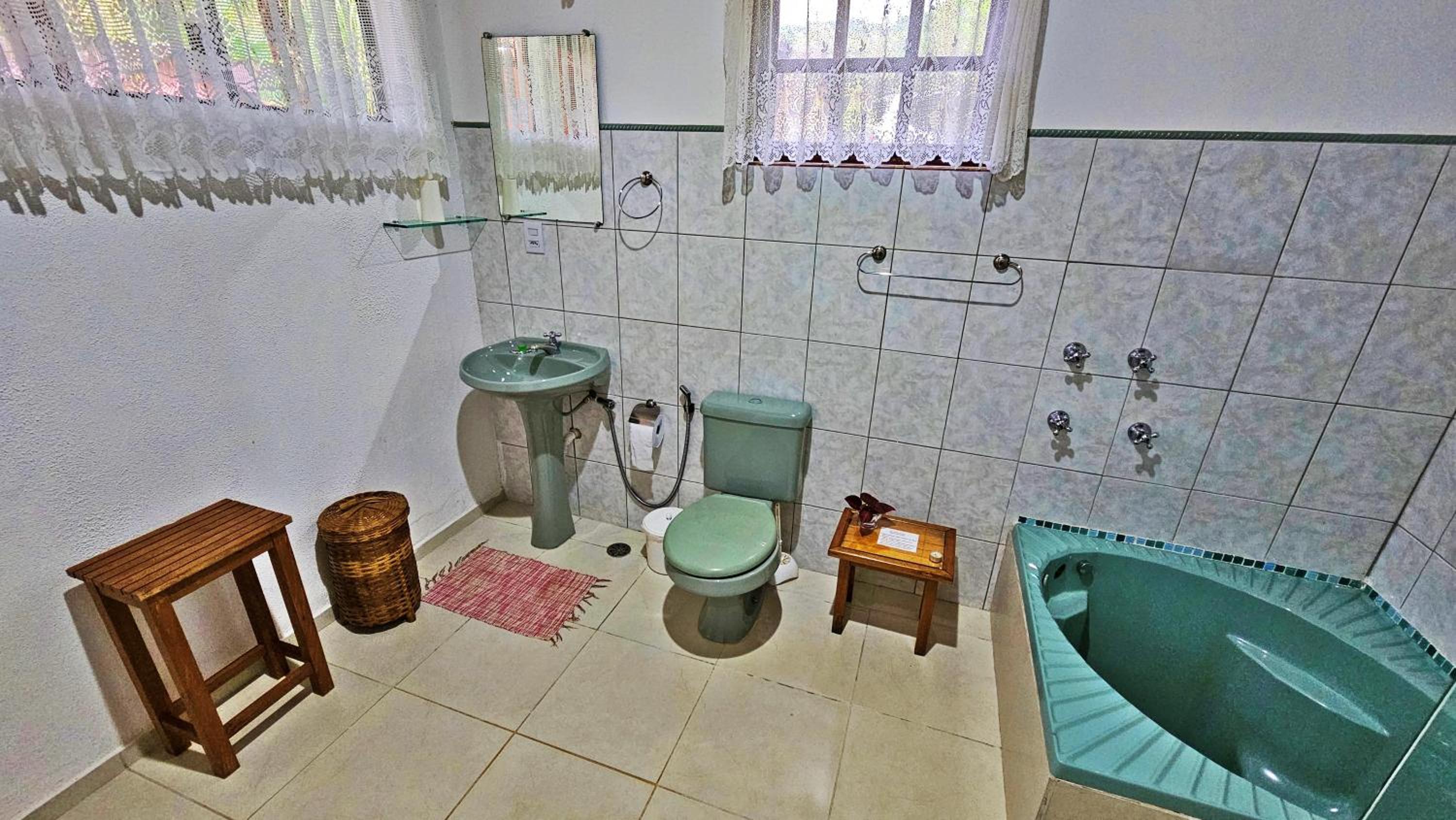 Queen Room with Balcony photo 2