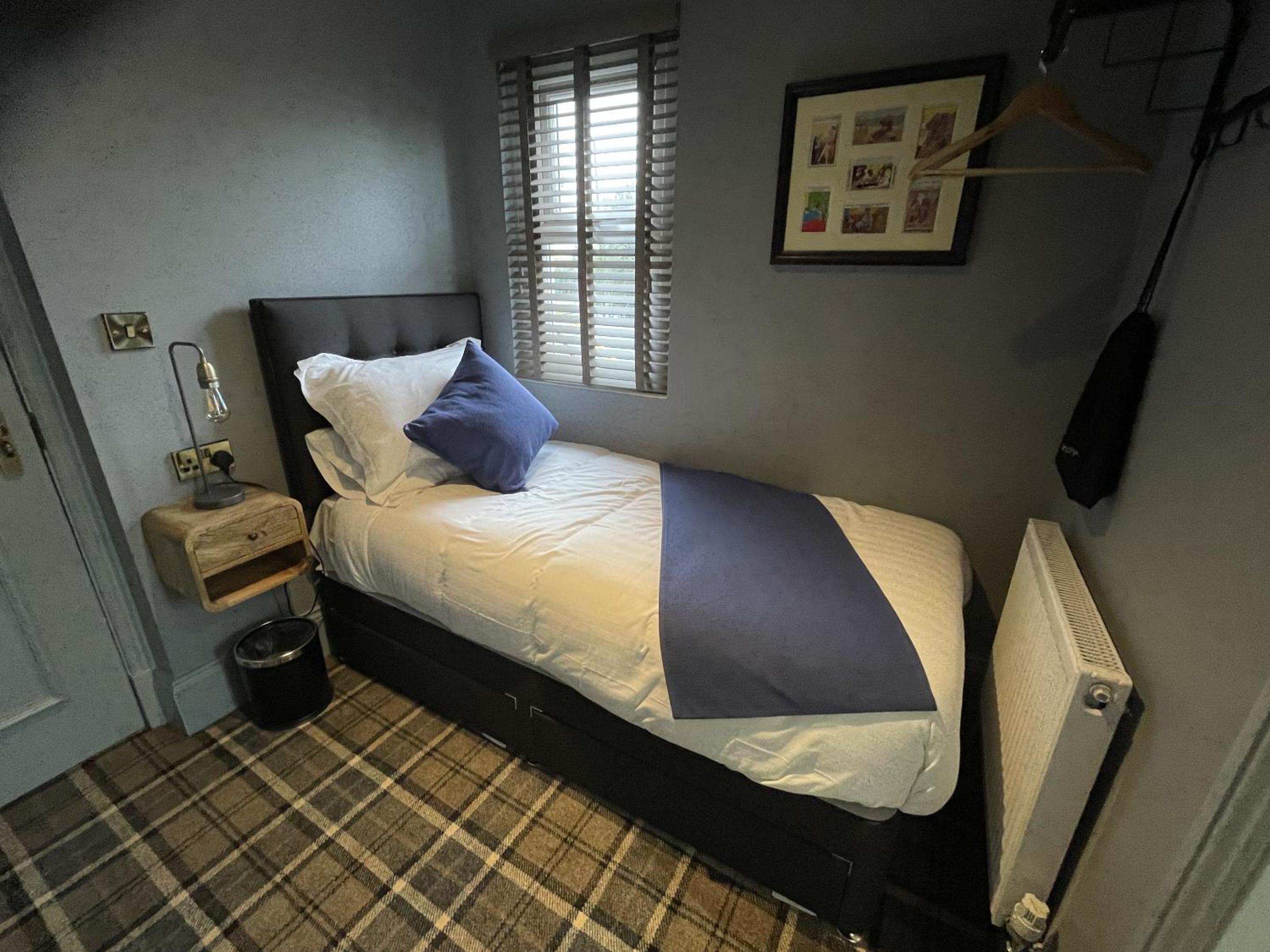 Deluxe Single Room photo 3