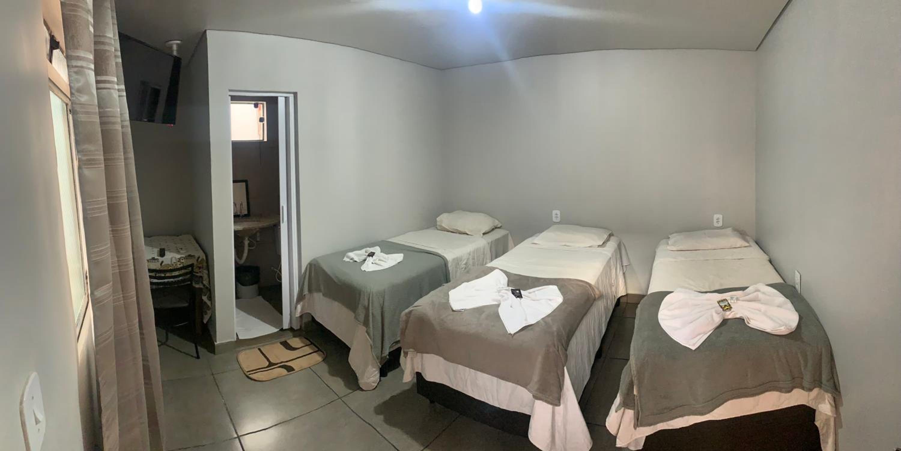 Basic Triple Room photo 1