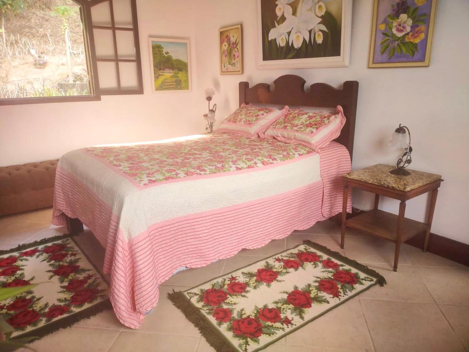 One-Bedroom House photo 1