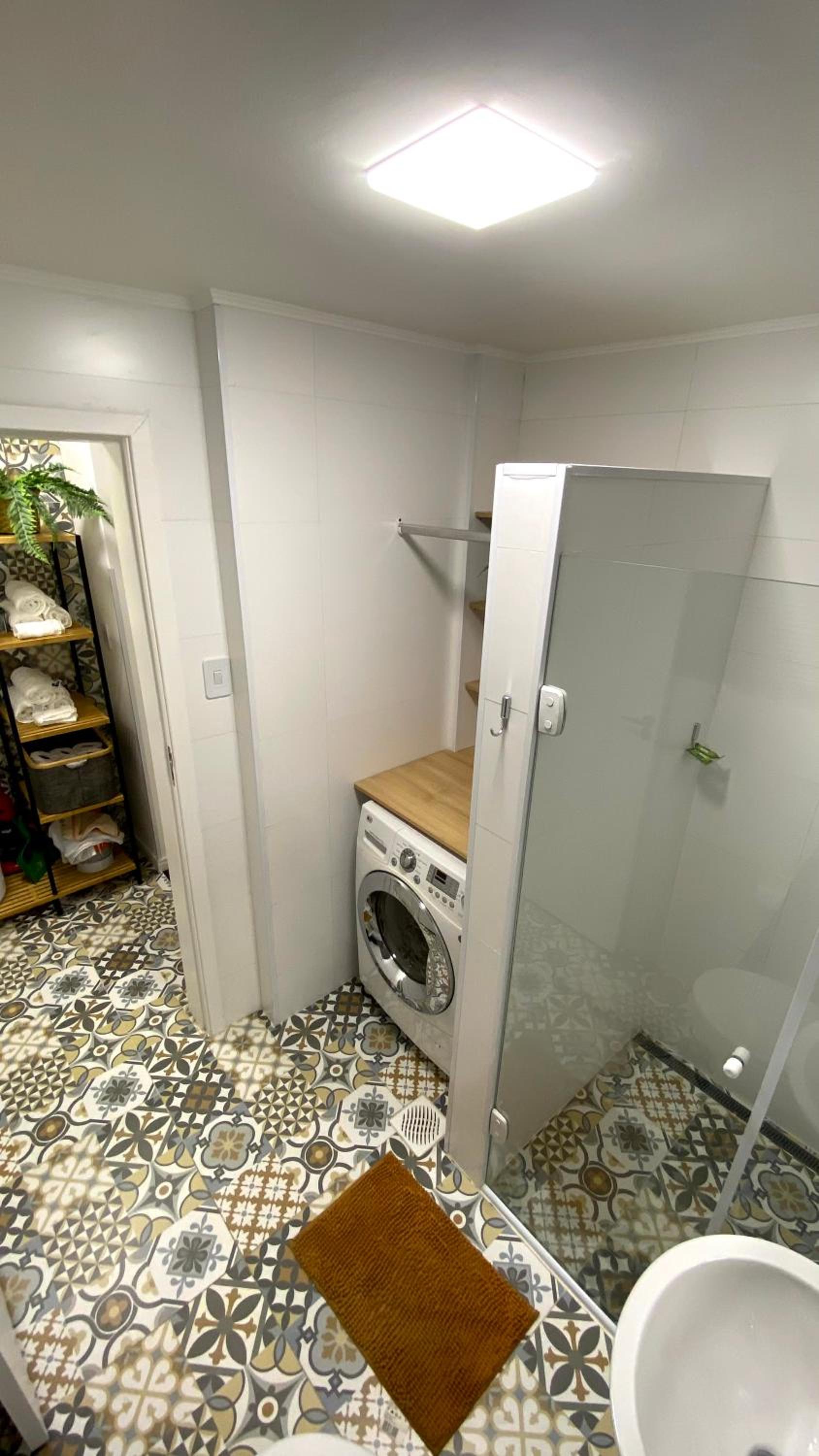 Studio Apartment - Photo 19