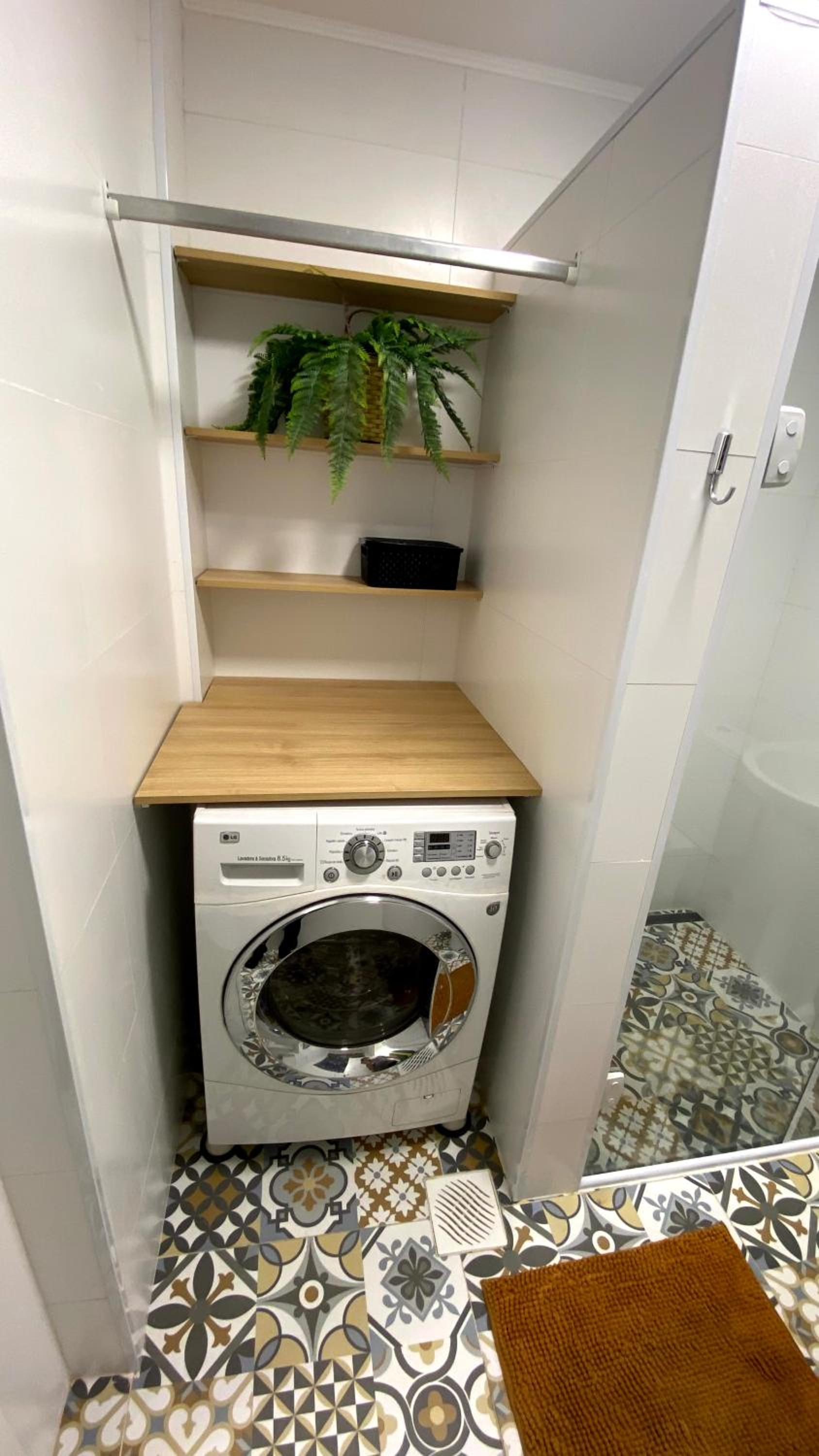Studio Apartment - Photo 18