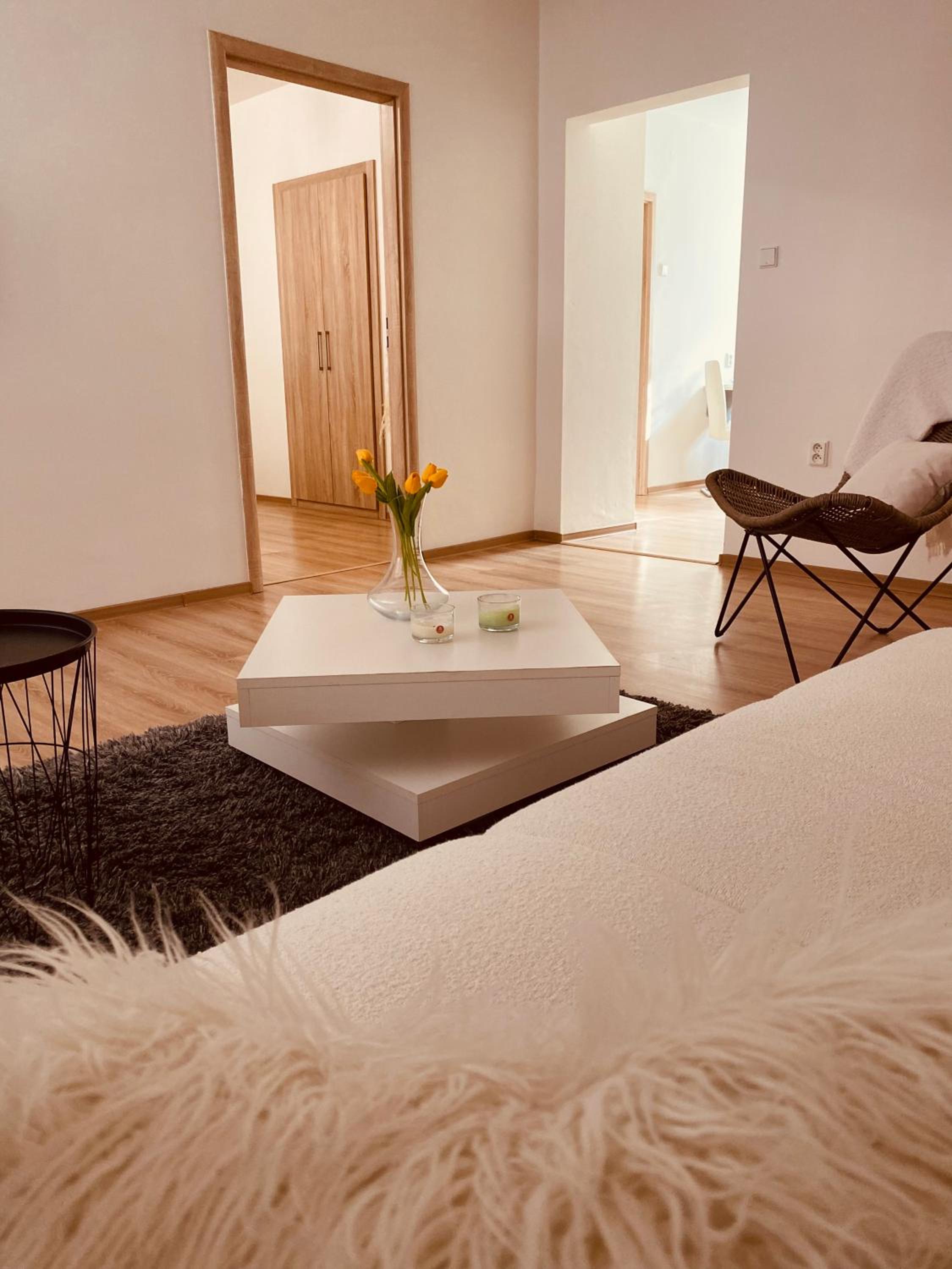One-Bedroom Apartment - Photo 6