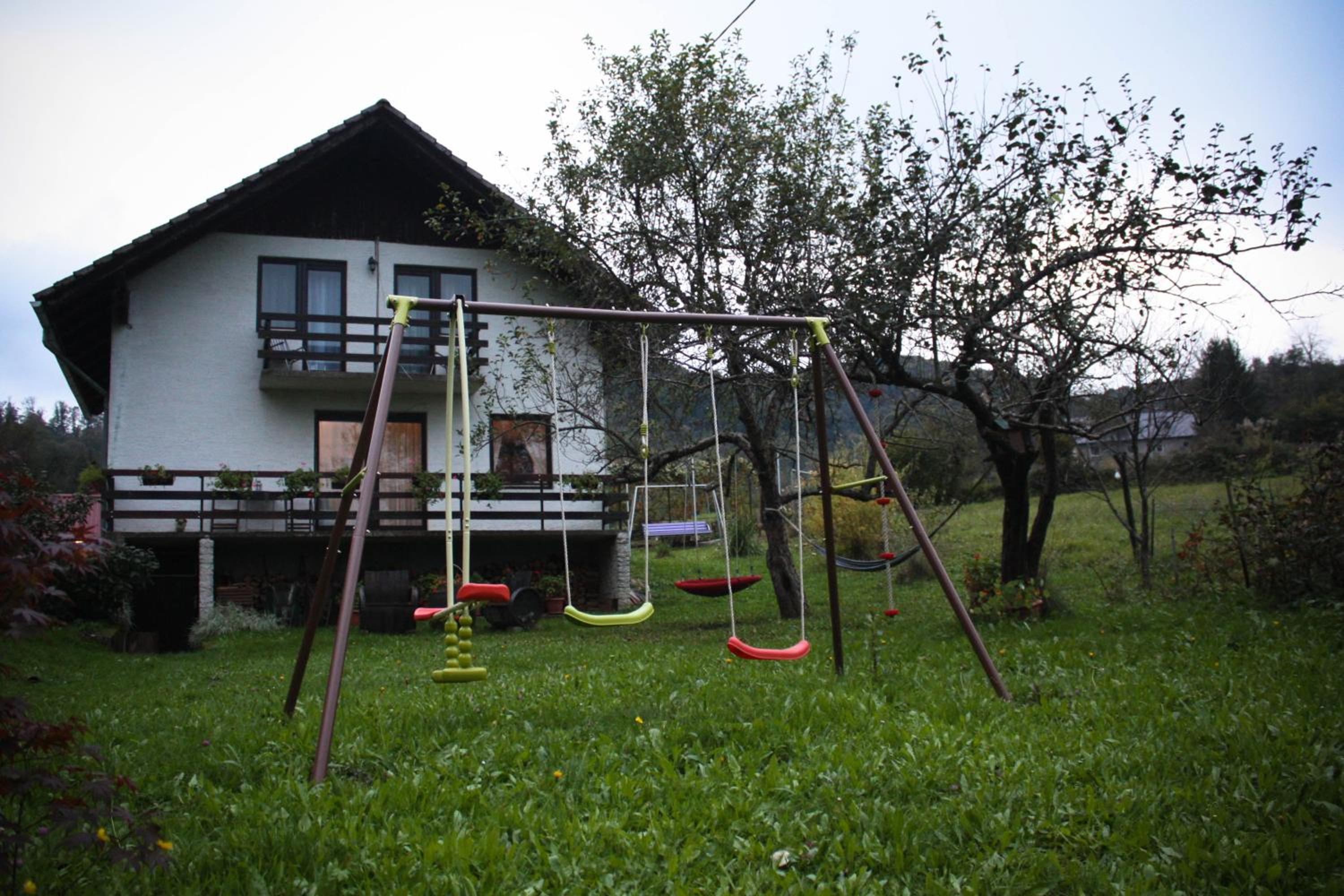 Two-Bedroom House - Photo 21