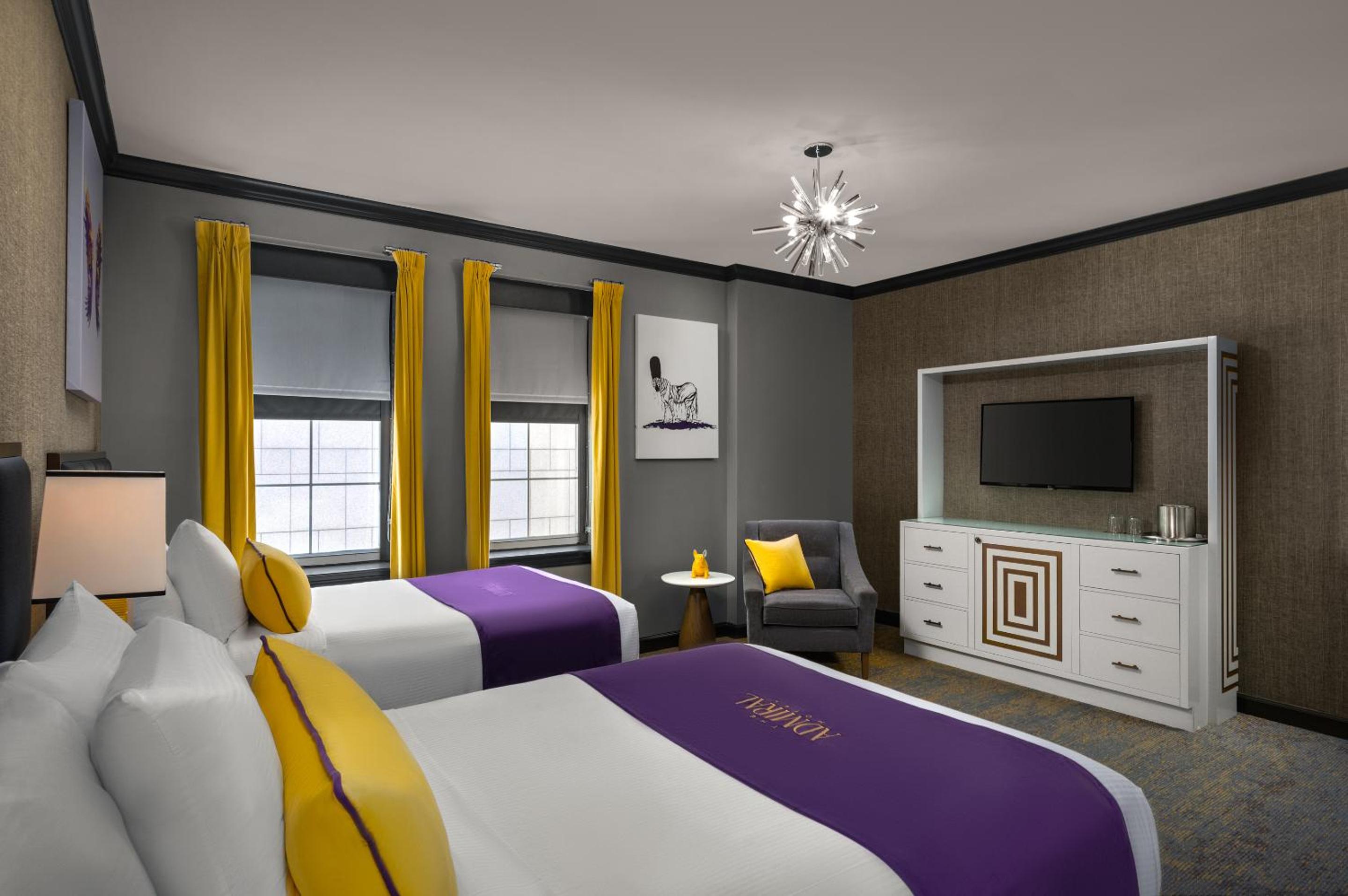 Premier Double Room with Two Double Beds - Non-Smoking photo 2