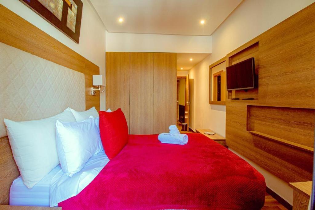 Deluxe Double Room with Balcony photo 2