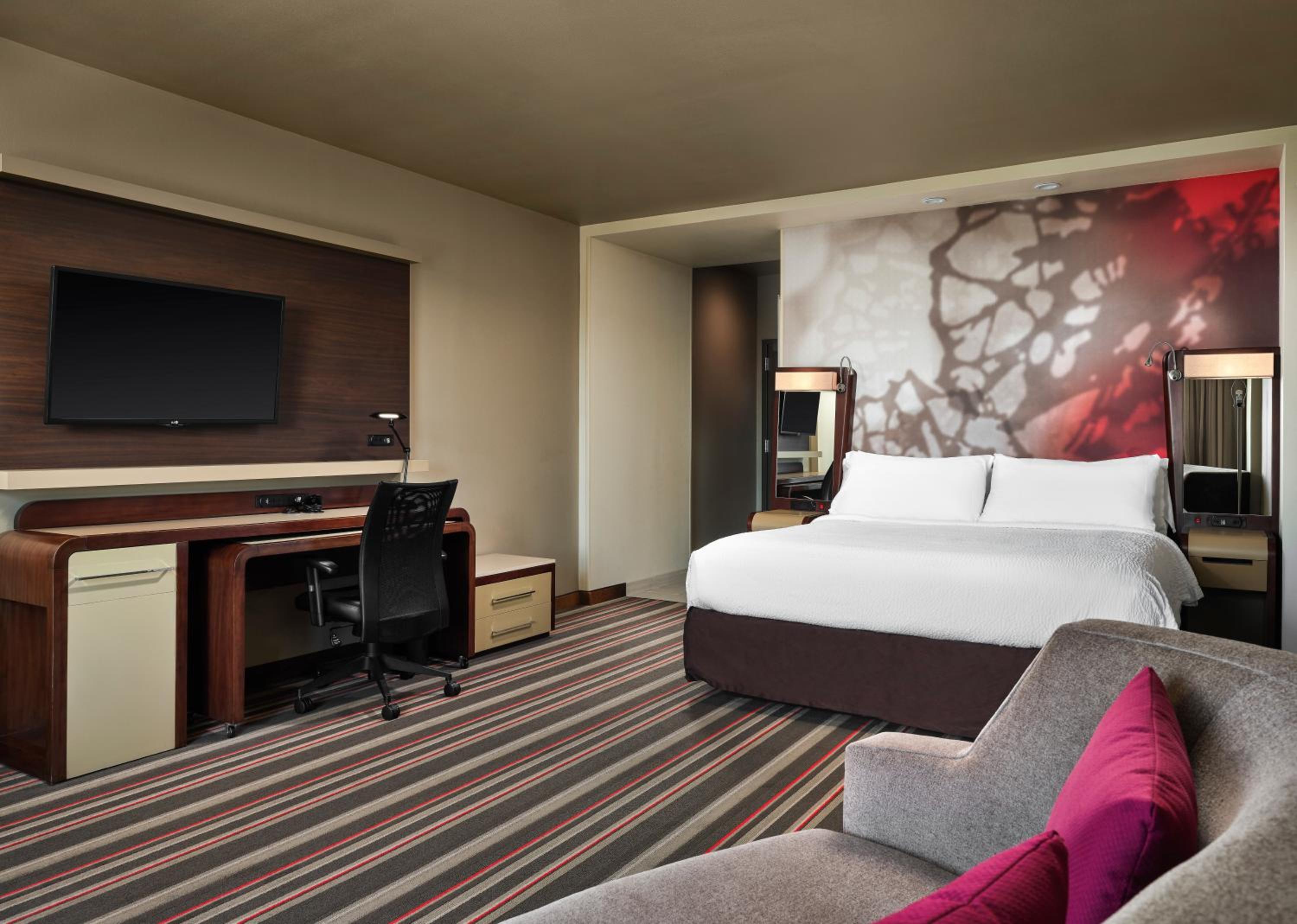 King Room at Courtyard by Marriott Dallas DFW Airport North/Grapevine in Grapevine