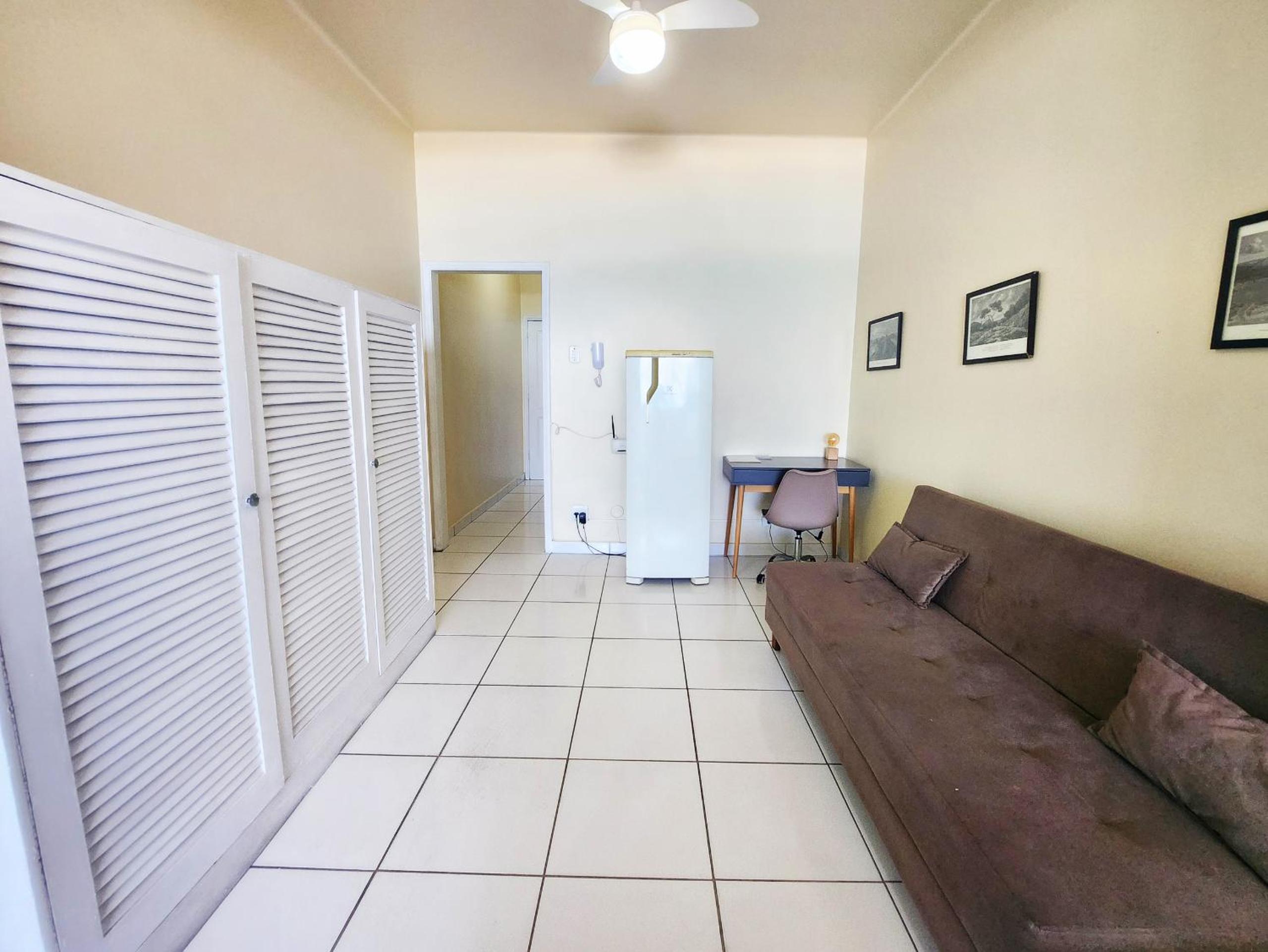 Apartment with Sea View - Photo 8