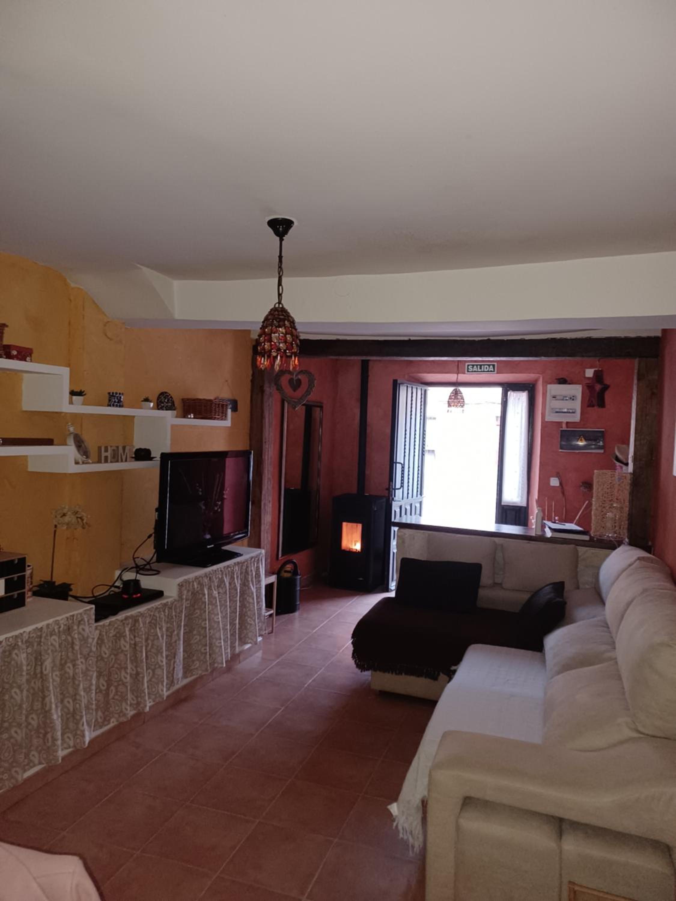 One-Bedroom House photo 3