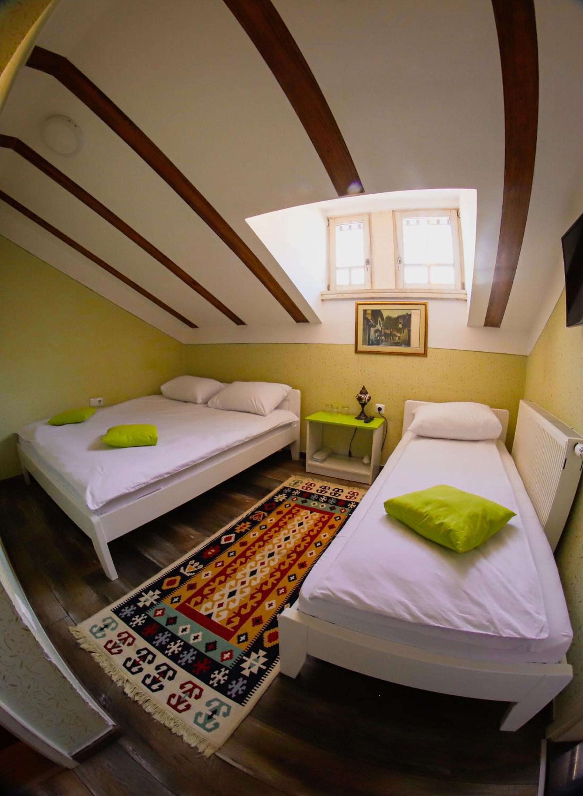 Triple Room photo 3