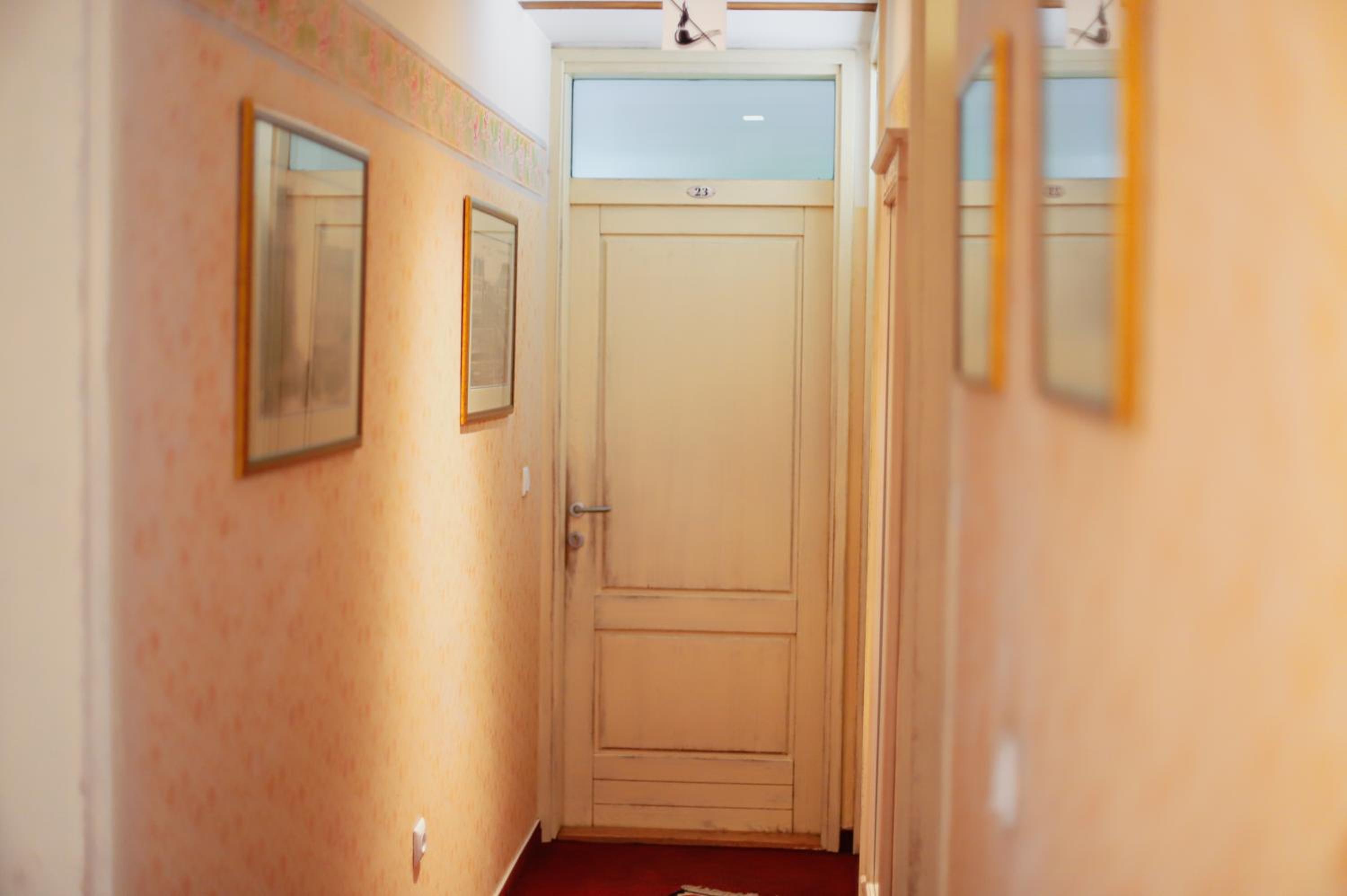 Triple Room photo 2