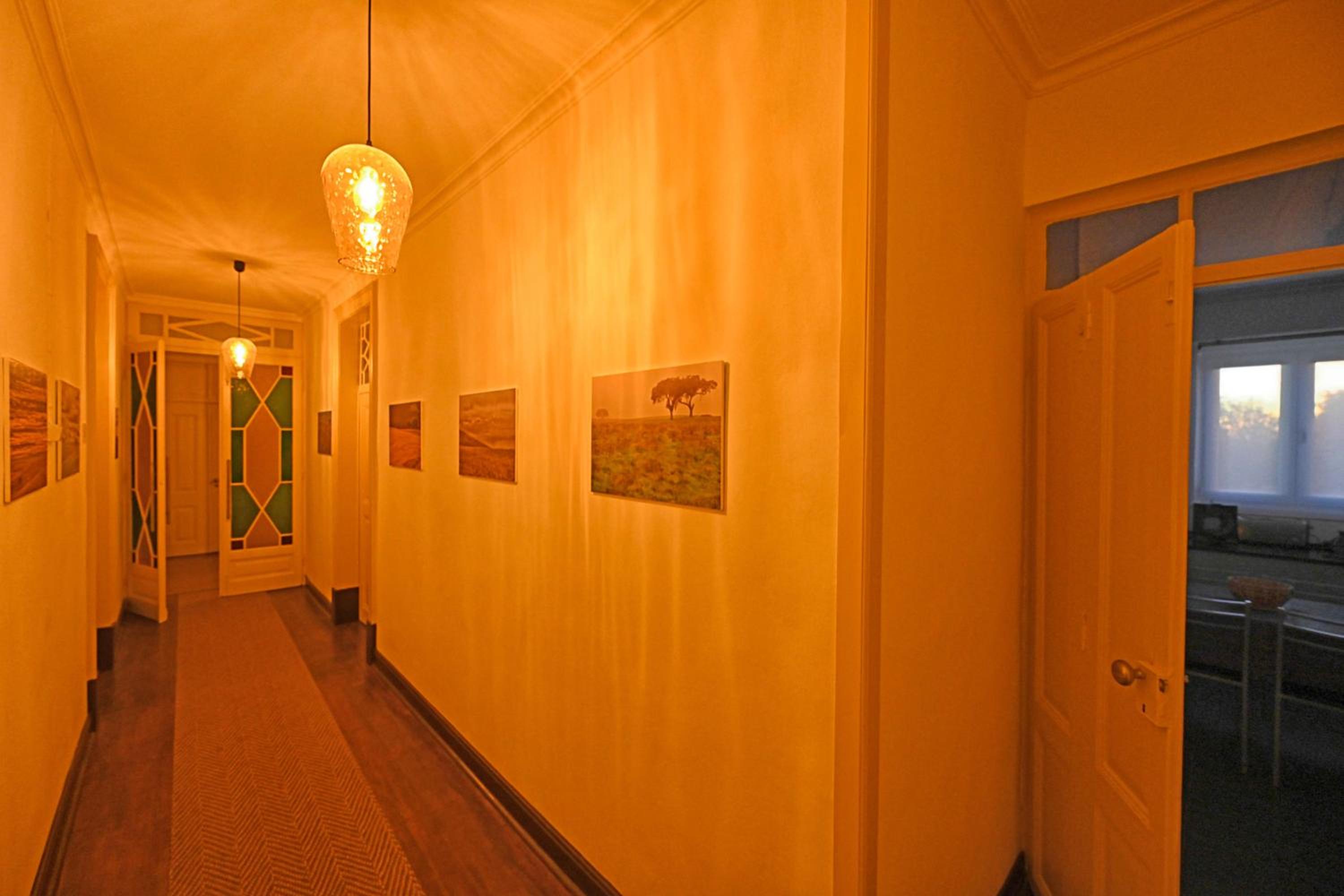 Two-Bedroom Apartment - Photo 11