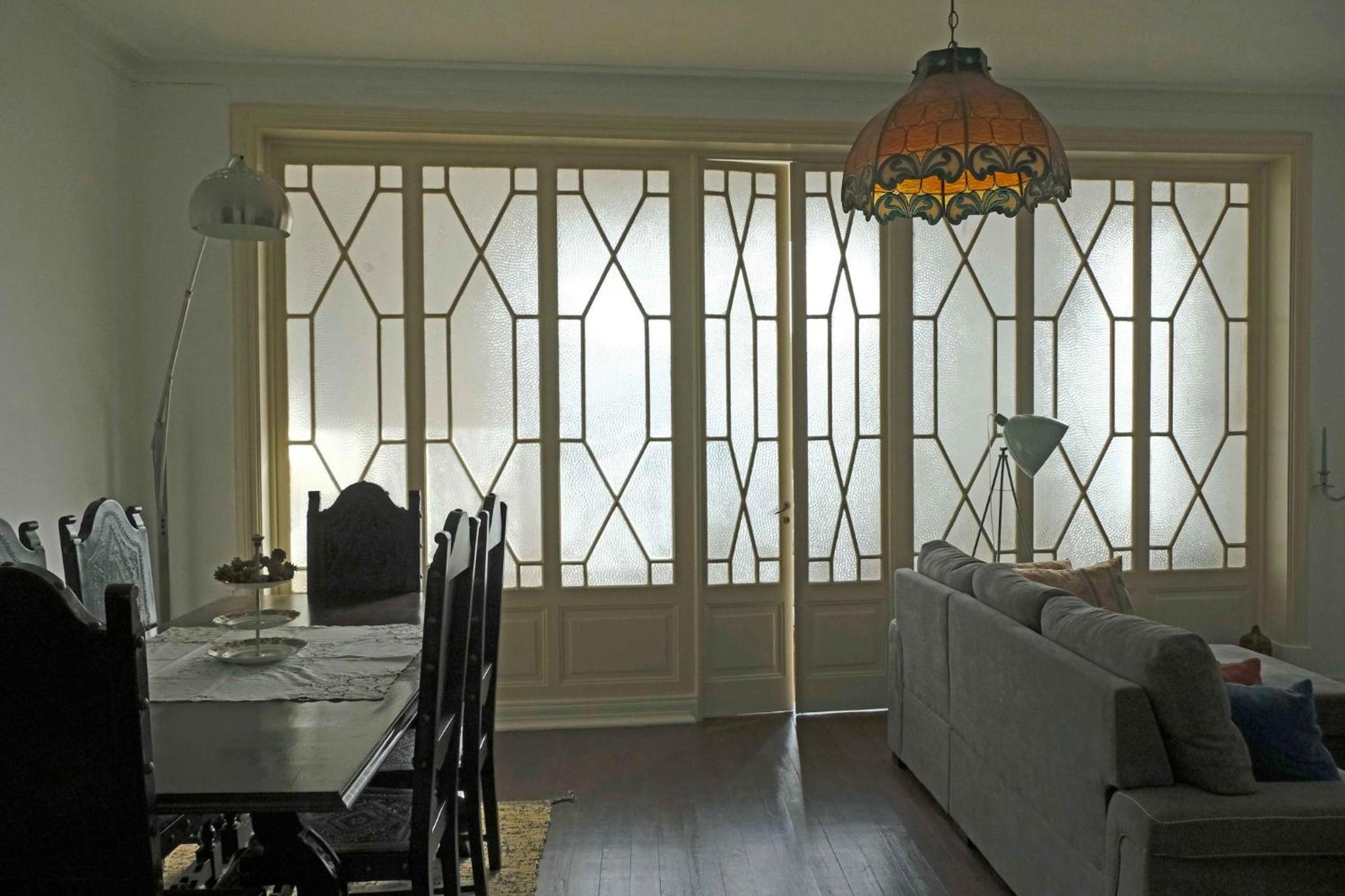 Two-Bedroom Apartment - Photo 9
