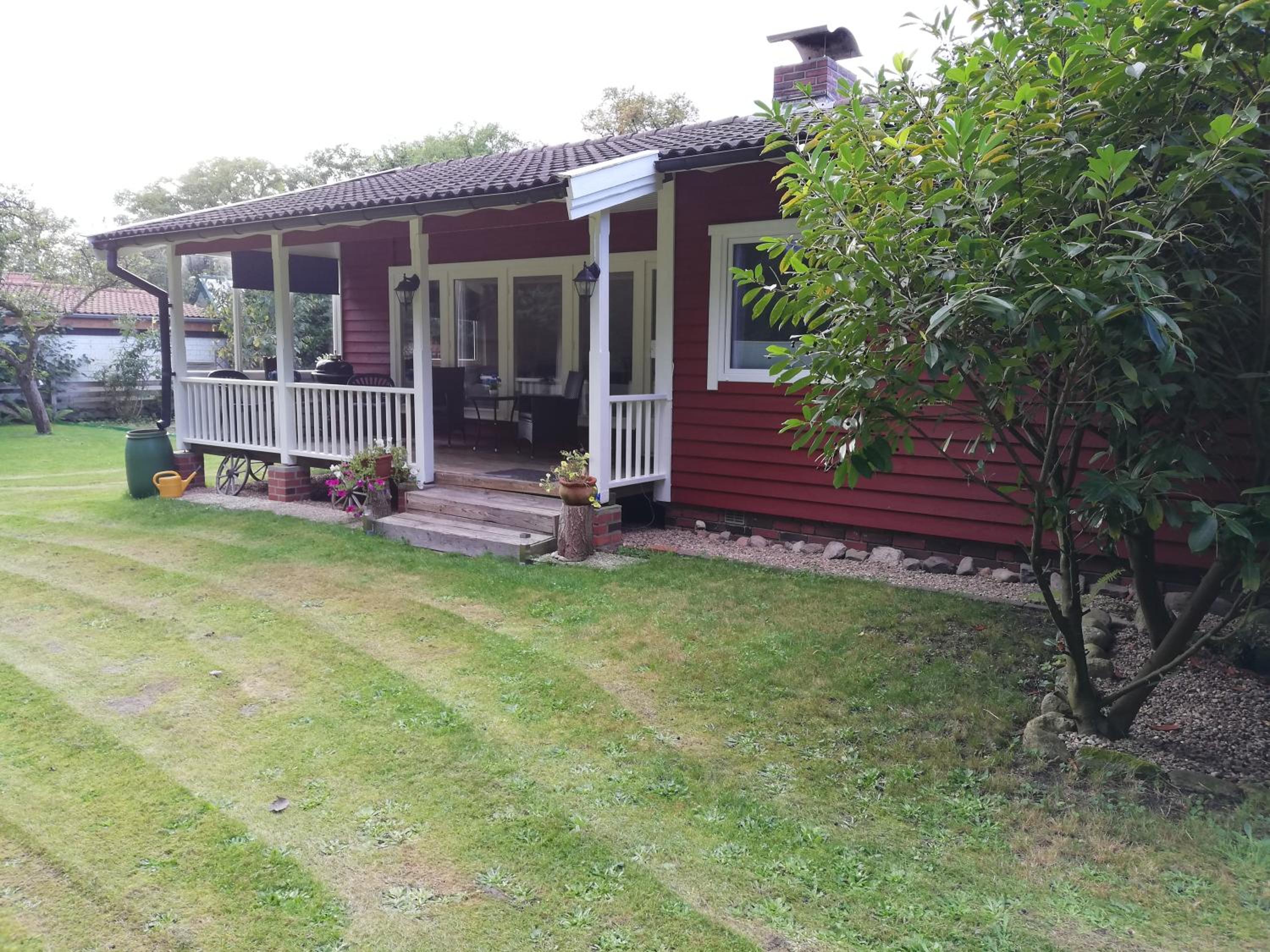 Two-Bedroom House photo 2