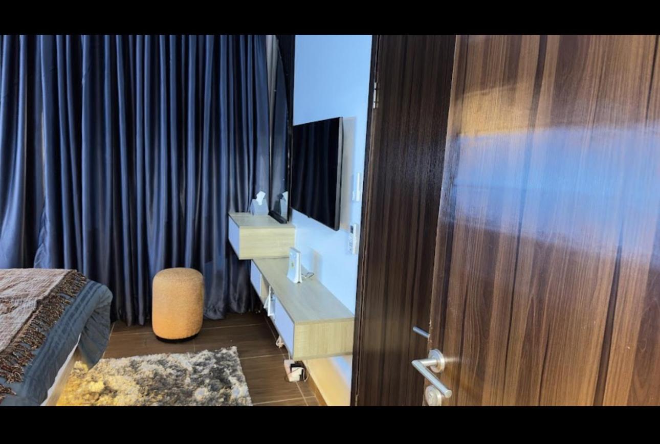 Deluxe Apartment photo 2