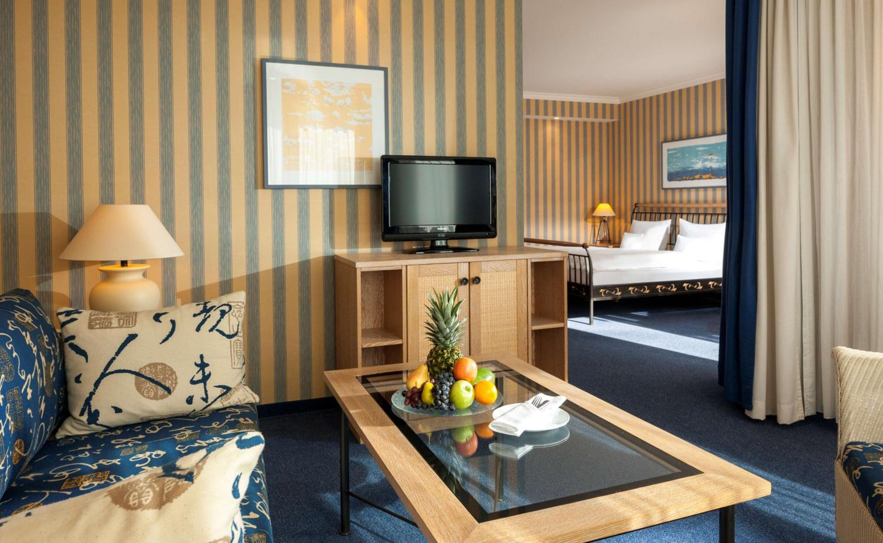 Comfort Room - Photo 2