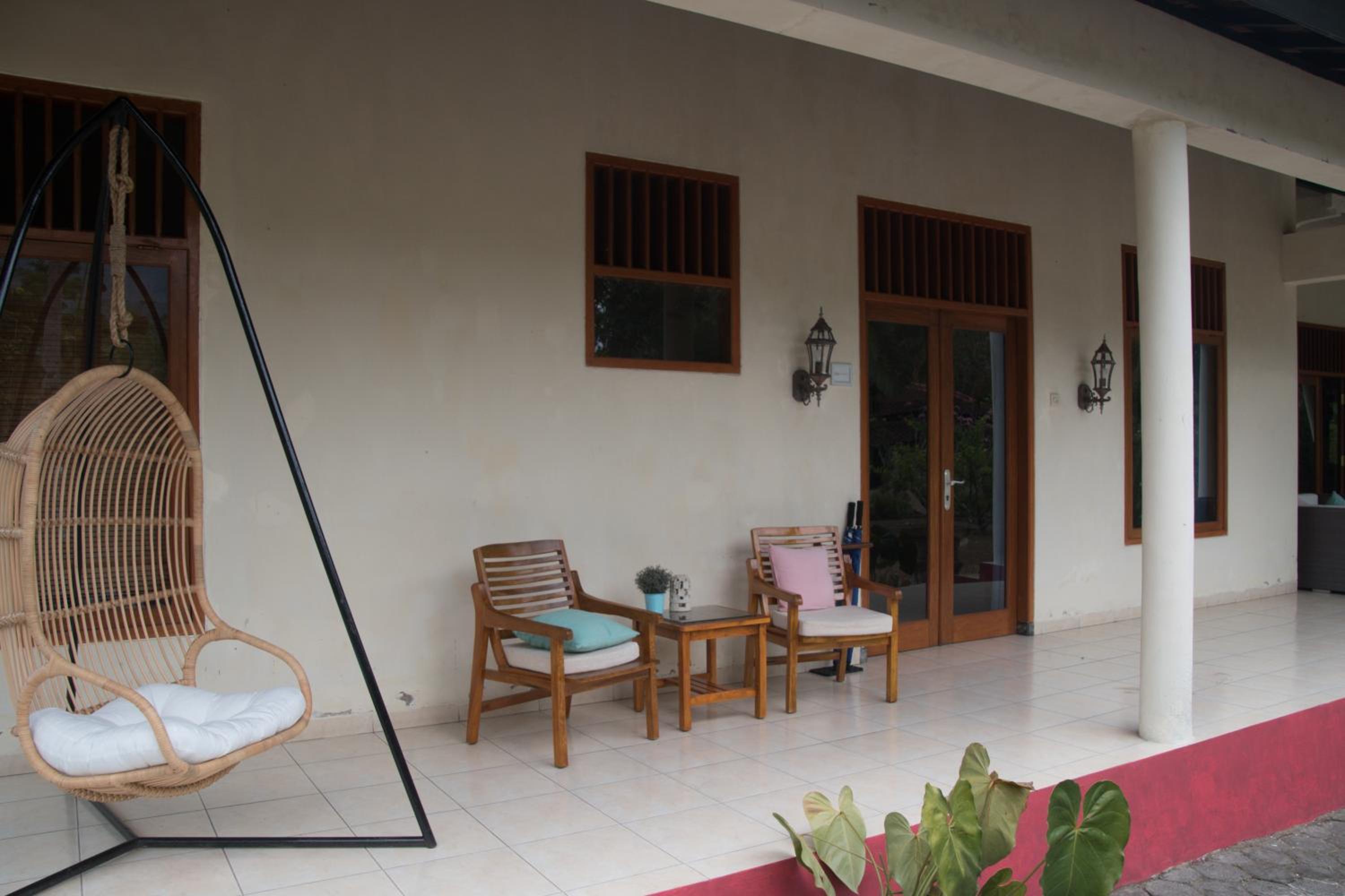 Superior Twin Room with Garden View - Photo 7