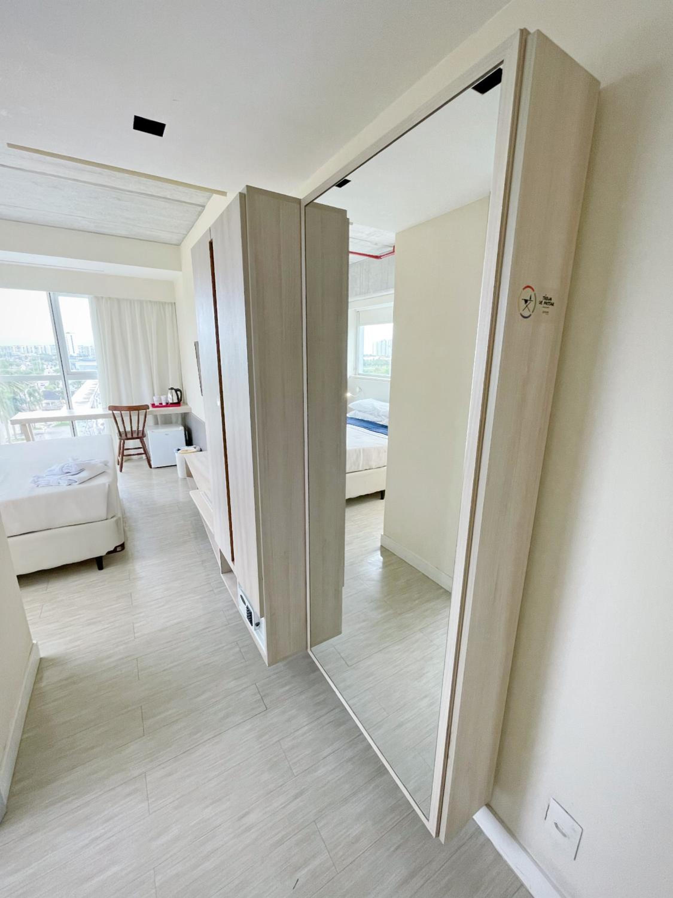 Deluxe Queen Room photo 2