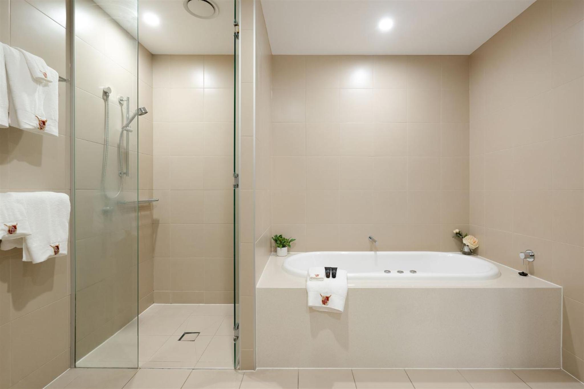 Villa Studio with Golf View, Free Parking and WIFI - Photo 3