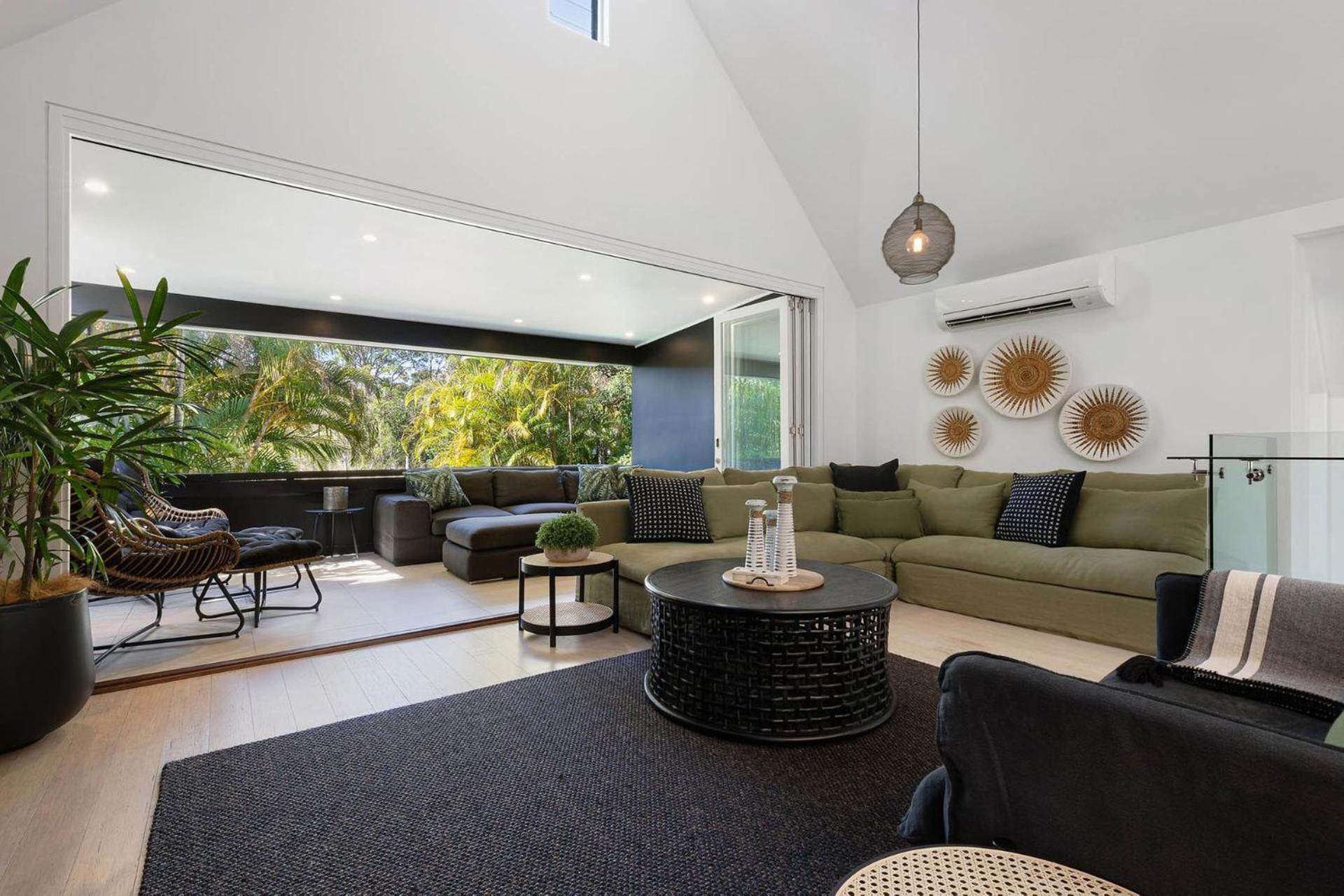 Four-Bedroom House photo 1