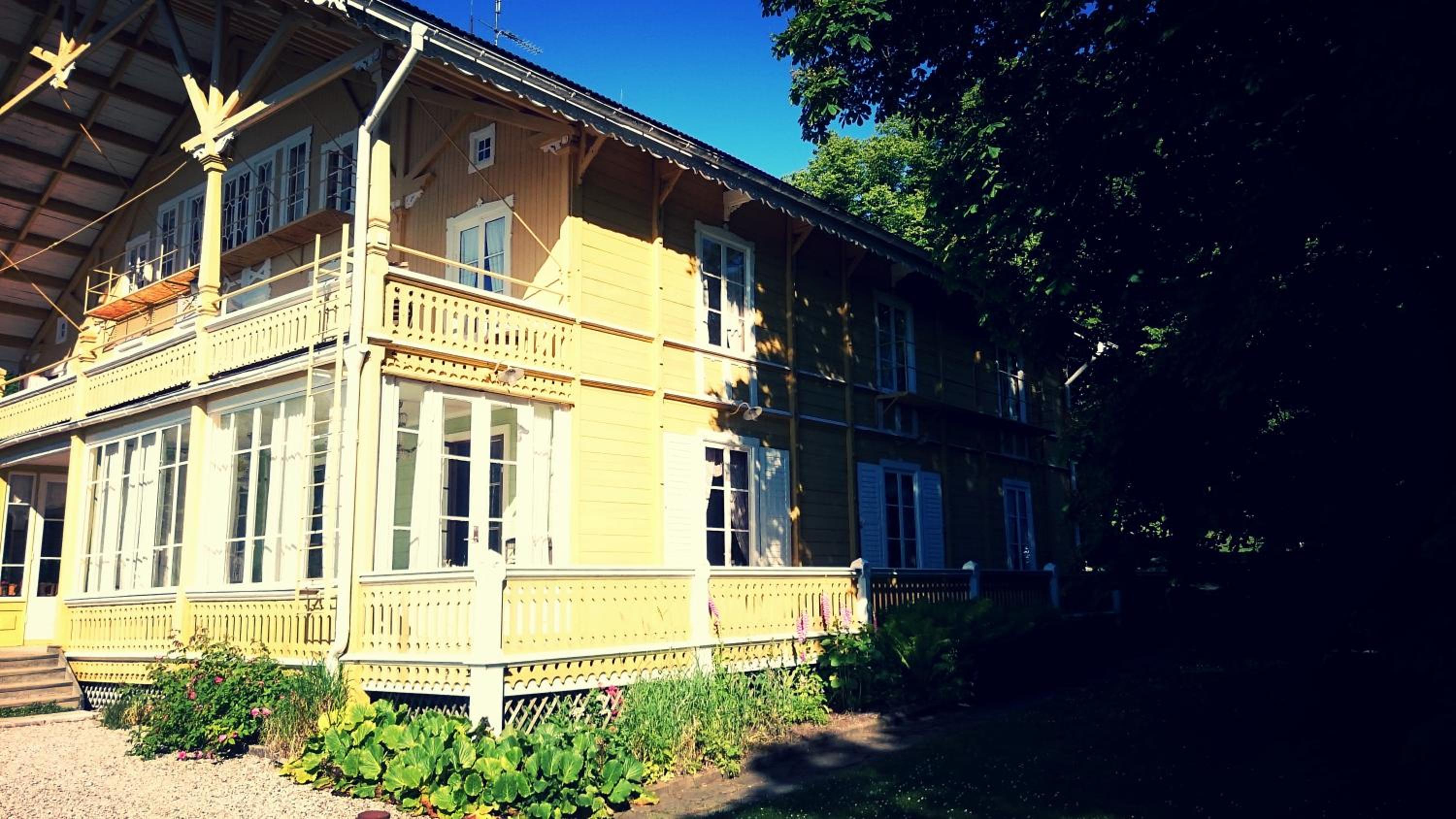 Twin Room with Garden View - Photo 11