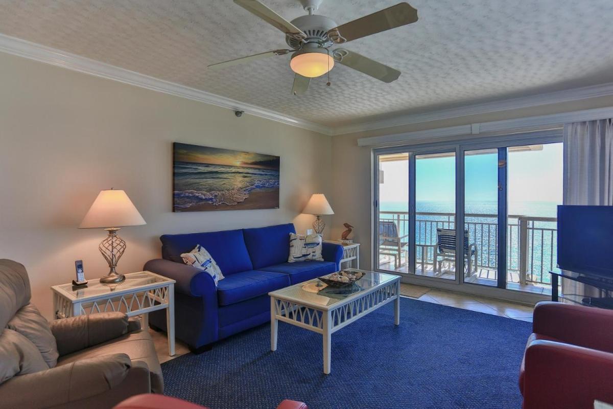 Apartment with Sea View photo 1