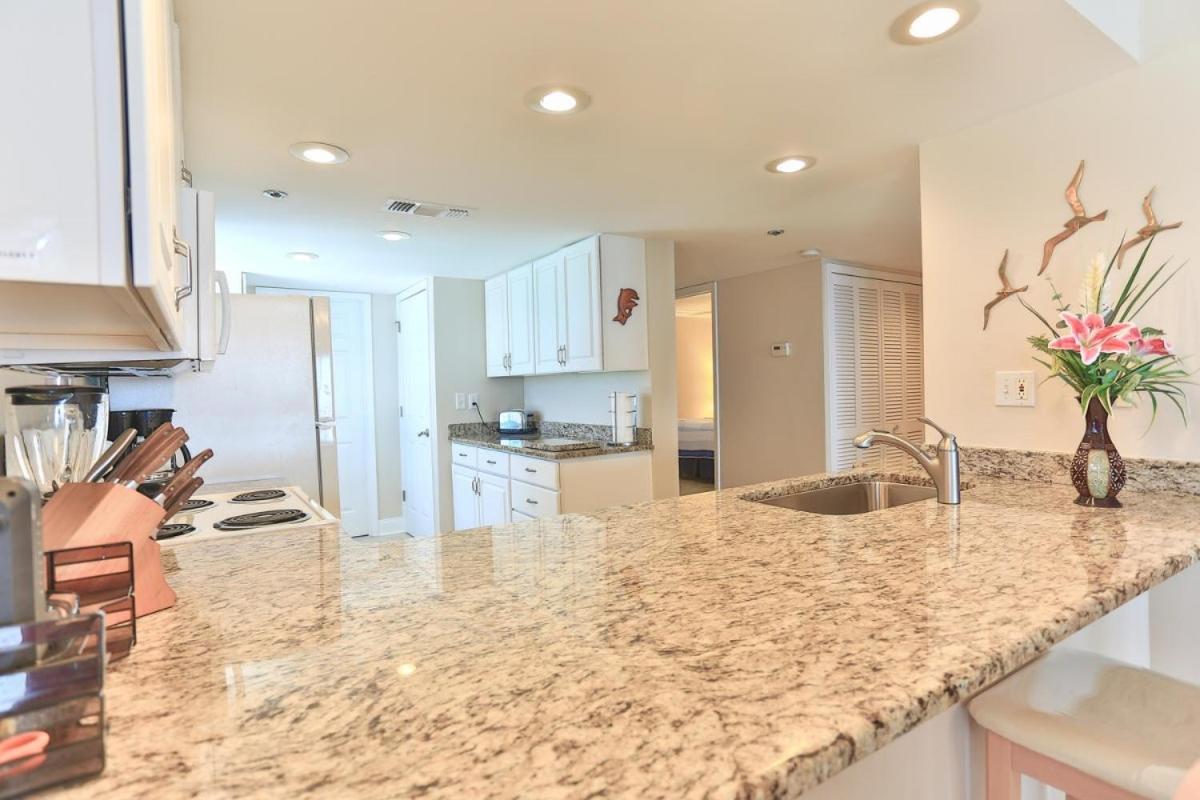 Apartment with Sea View photo 2