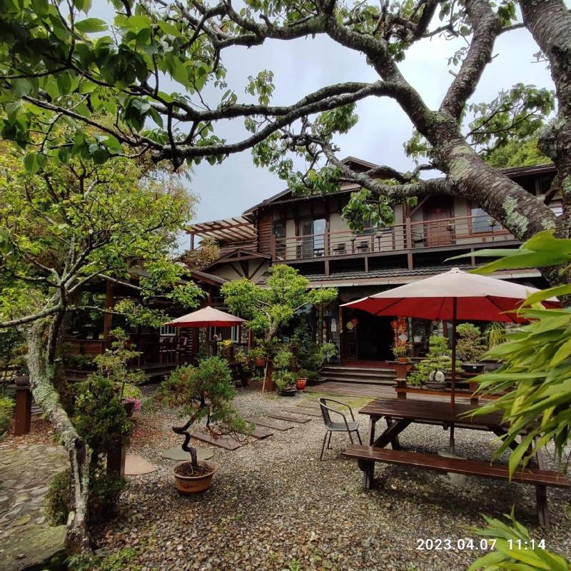 Double or Twin Room with Mountain View photo 2