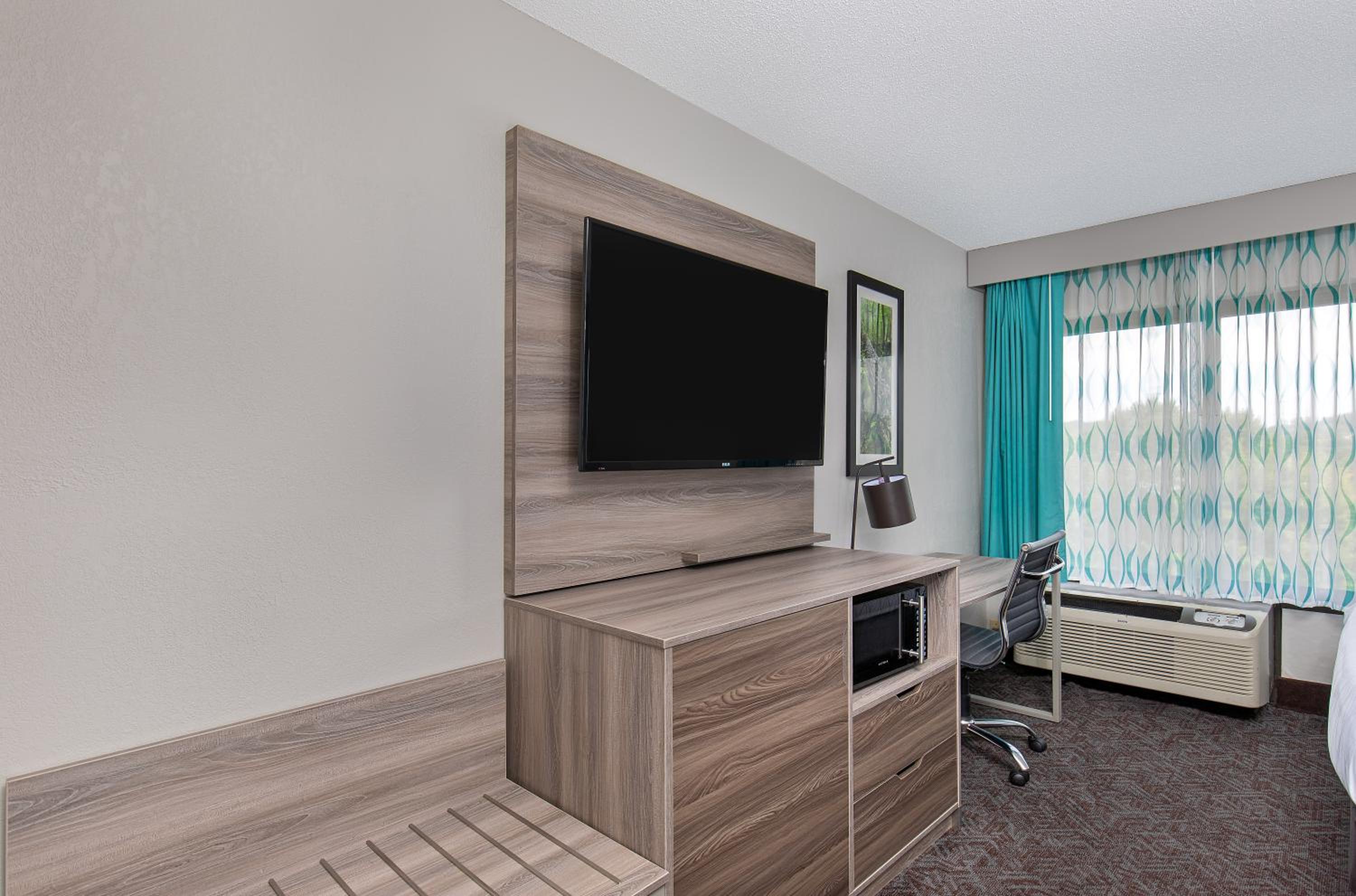 2 Queen Beds - Non-Smoking - Photo 2