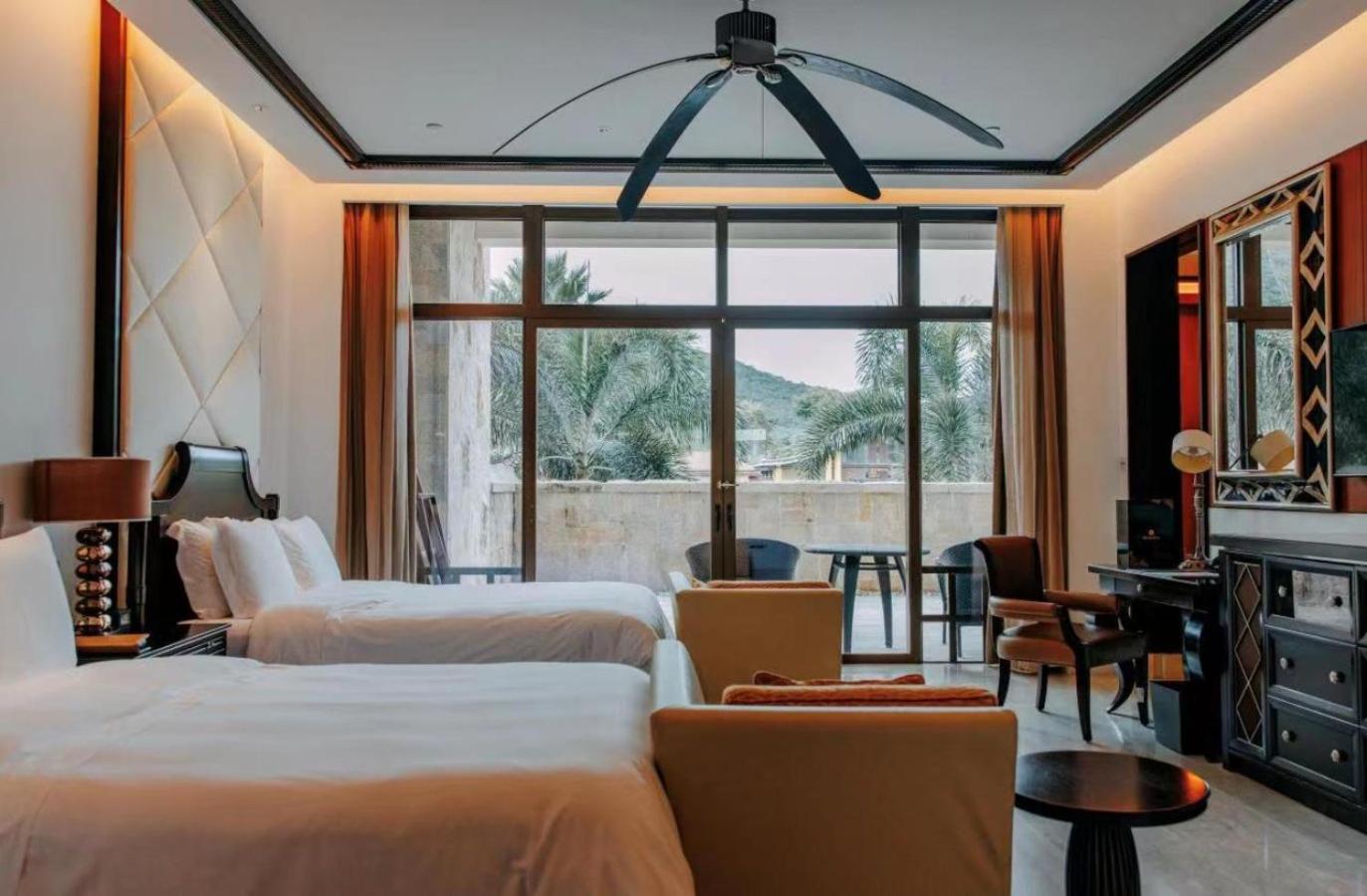 St. Regis Garden View Room-2 bed(Welcome fruits+ Champagne Sabering evening ritual +trip shoot)