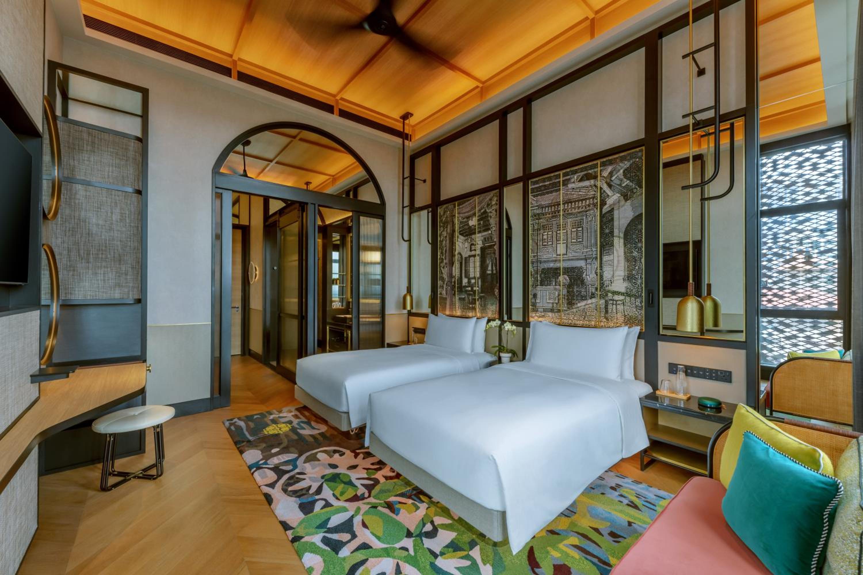 Premier with One Twin Bed, 2 Adults Occupancy and Balcony (Non Smoking)