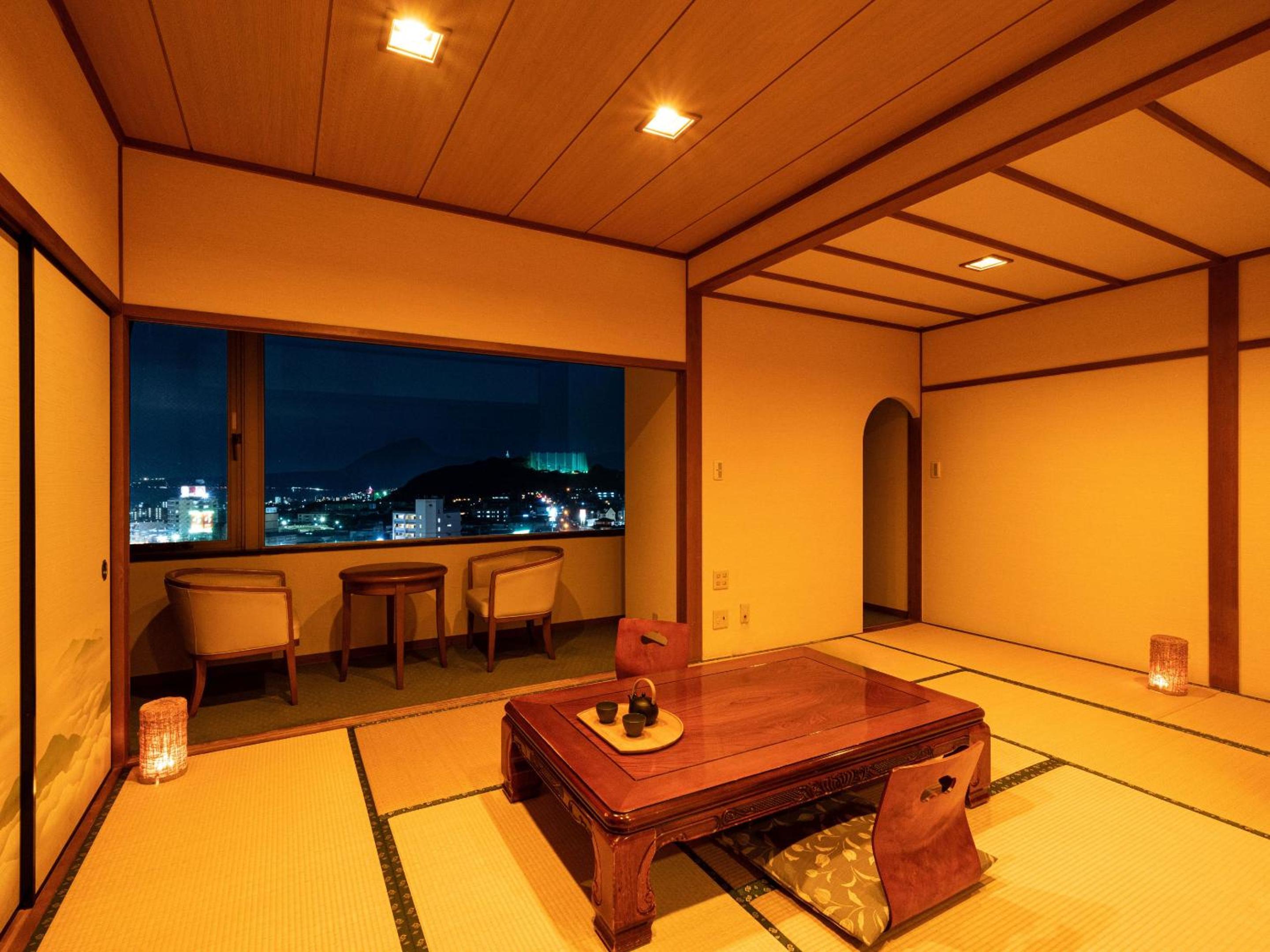 Standard Japanese-Style Room With Bathroom And Ocean View - Photo 1