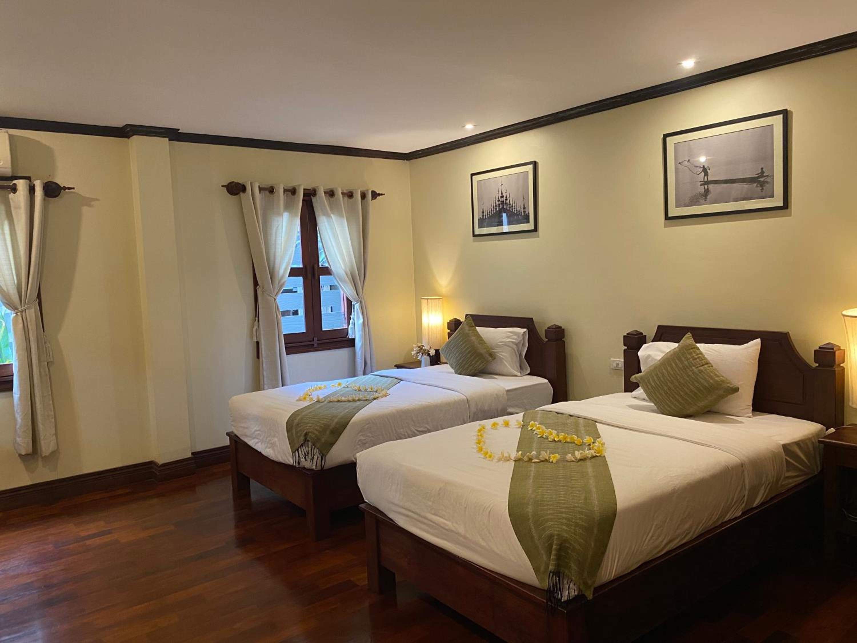 Deluxe Twin Room photo 3