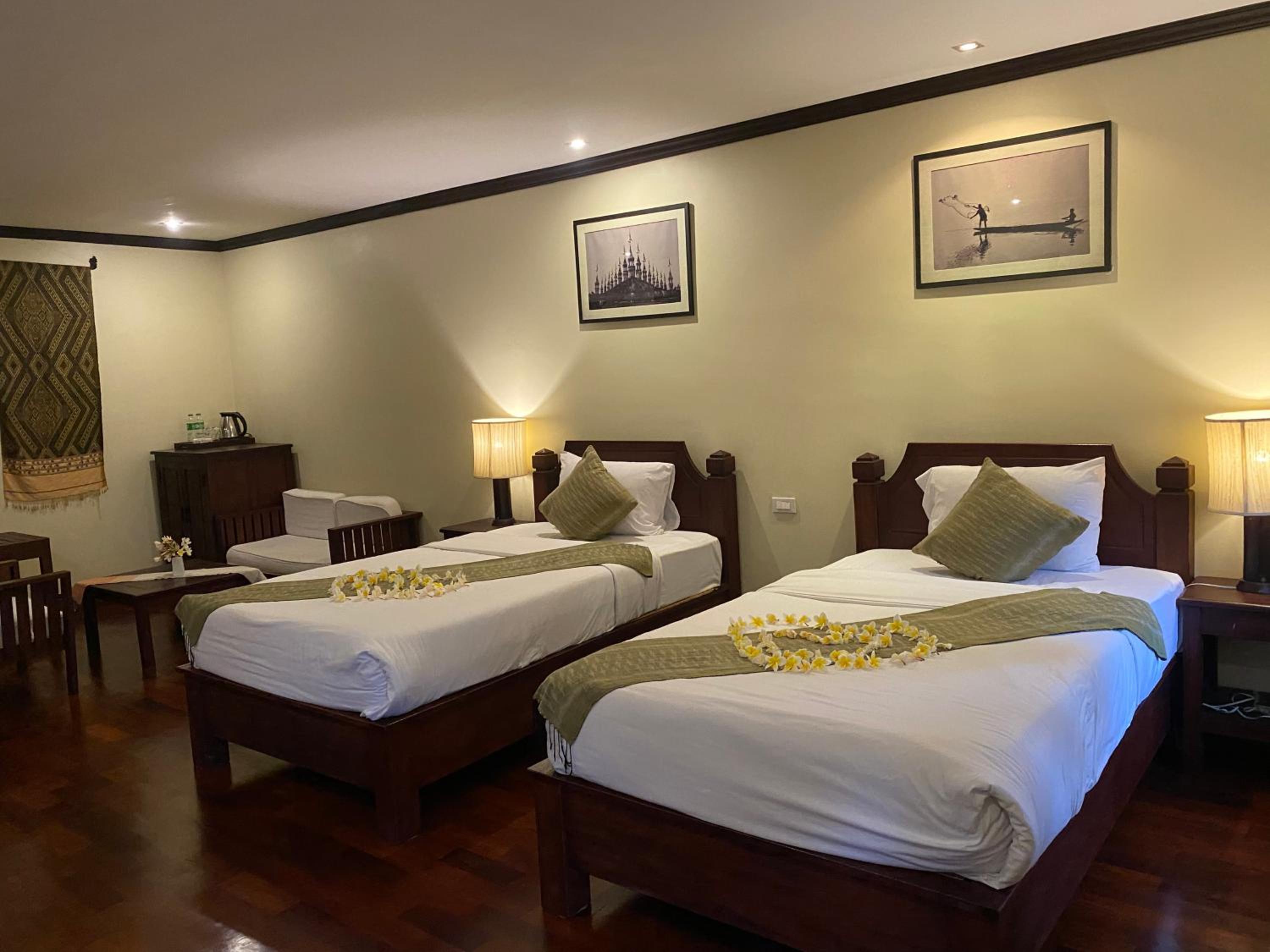 Twin Room with Balcony photo 3