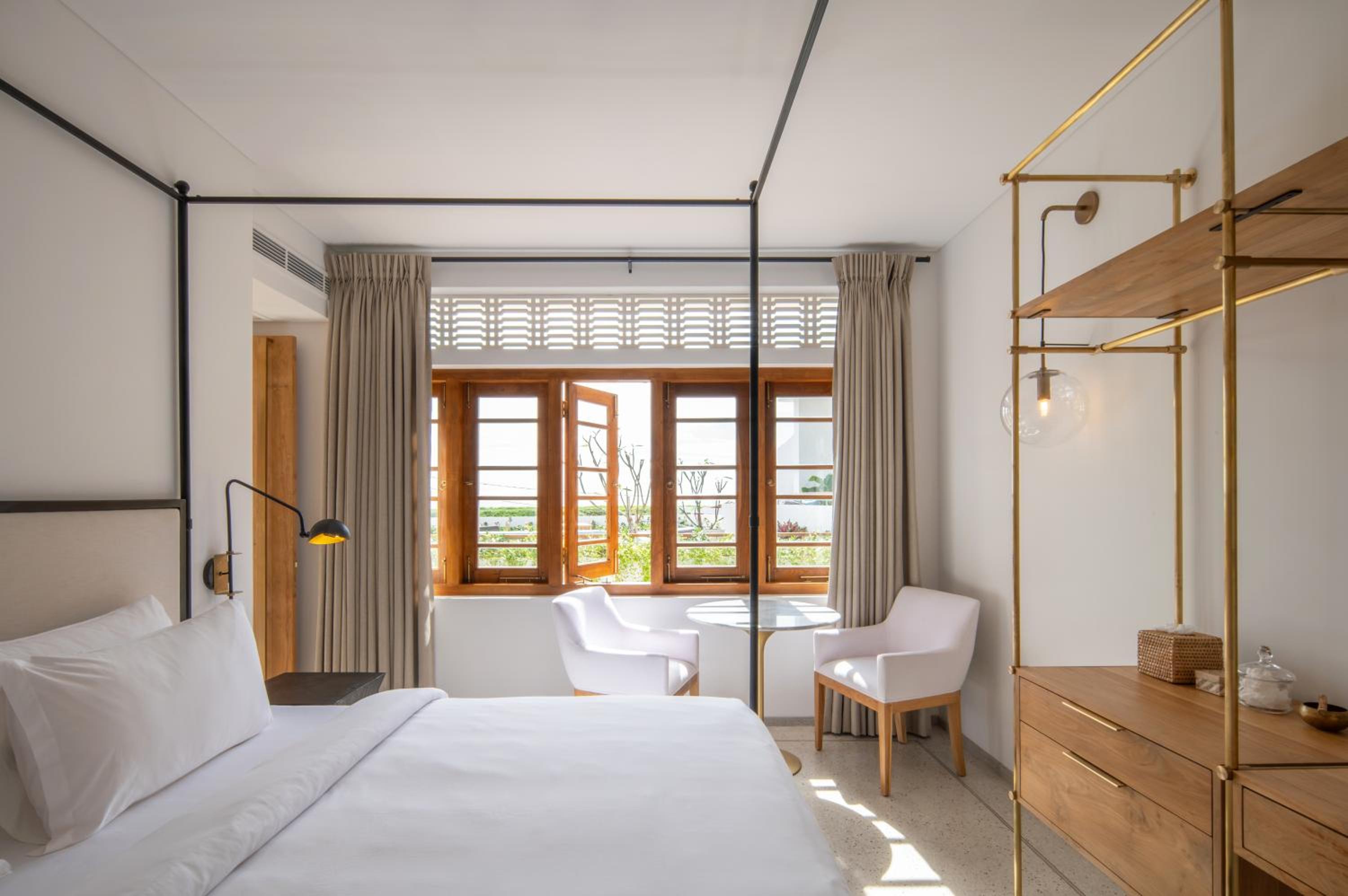 Double Room - Photo 11