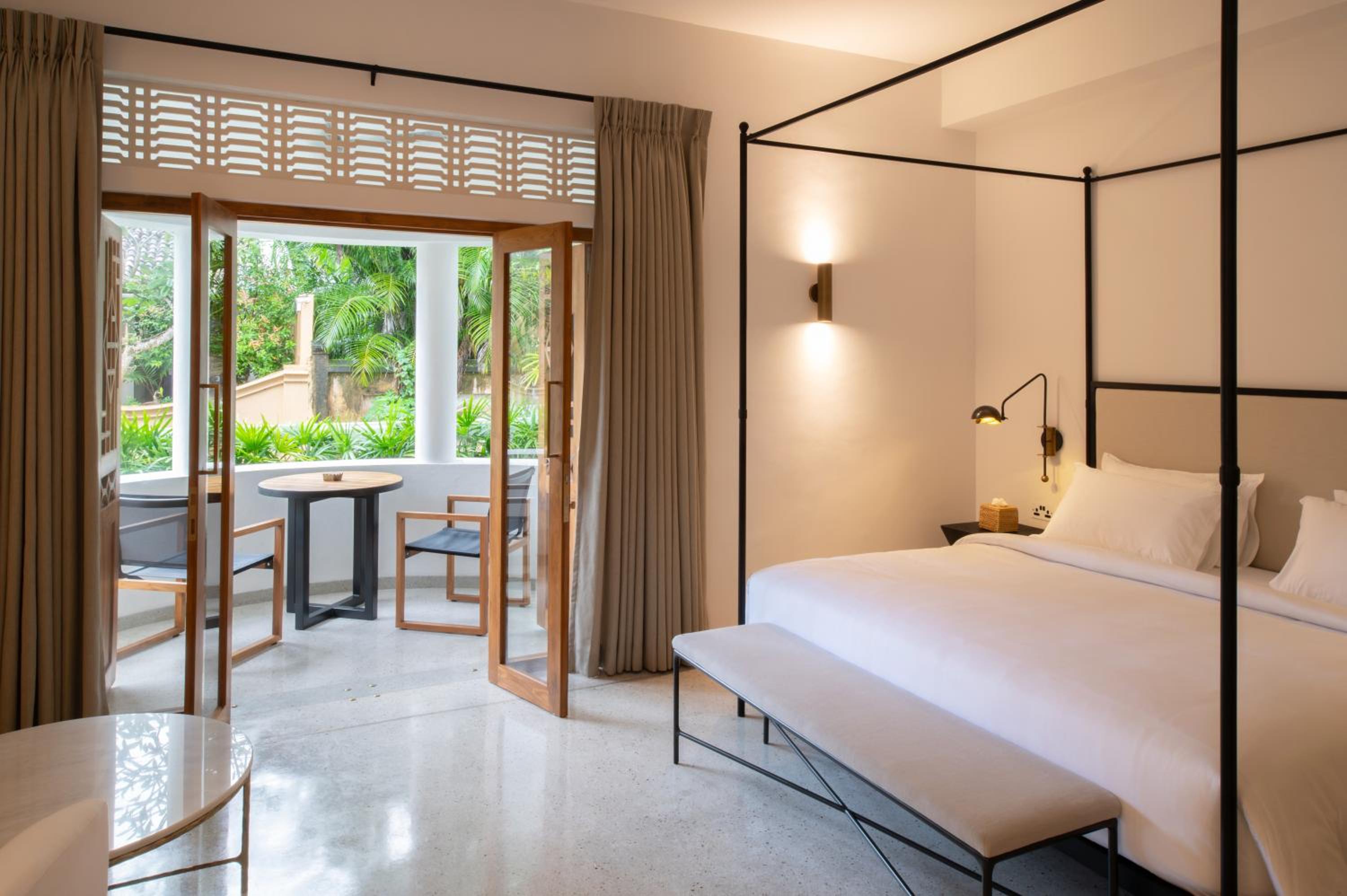 Double Room with Balcony - Photo 1