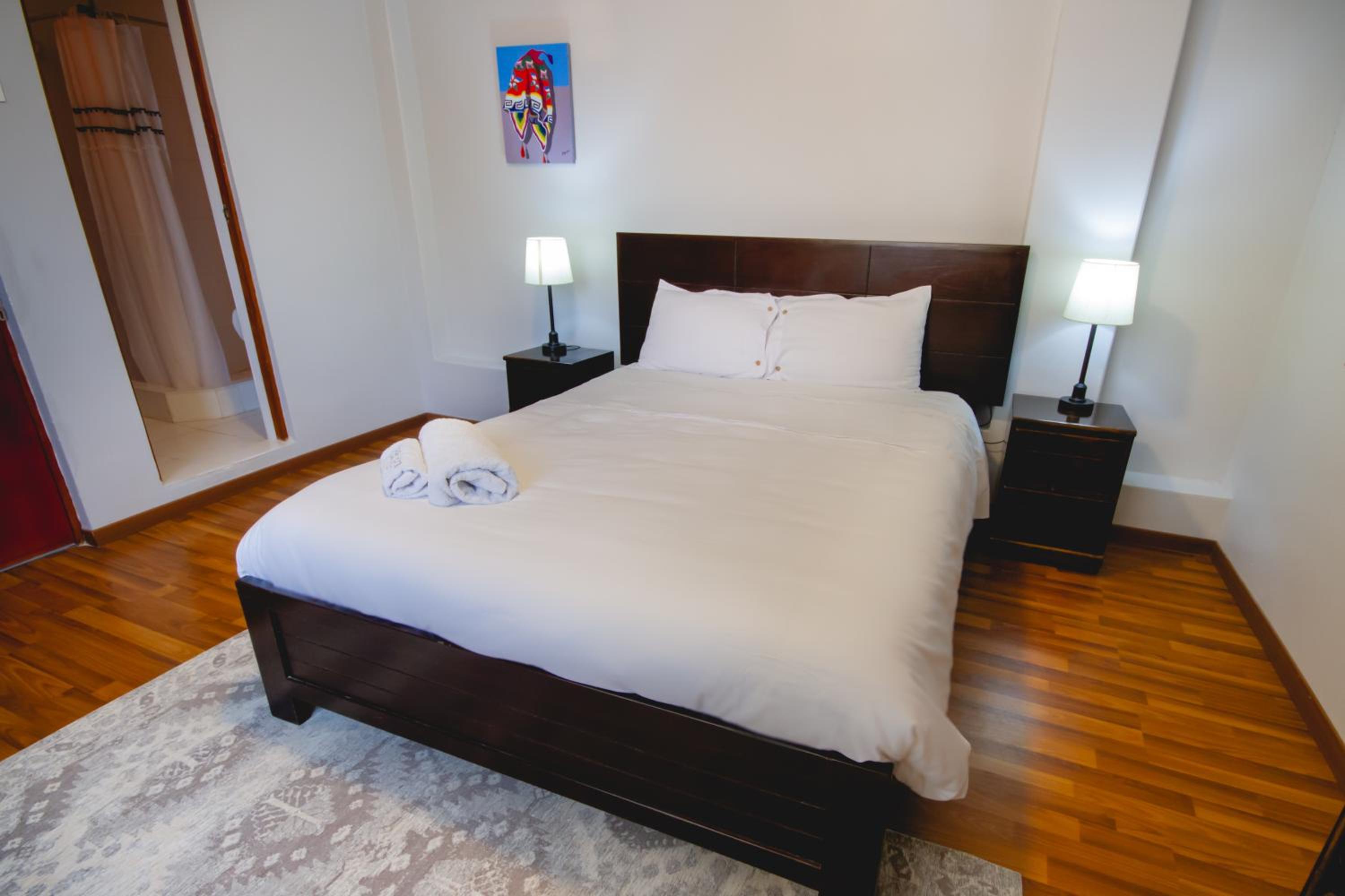 Queen Room photo 3