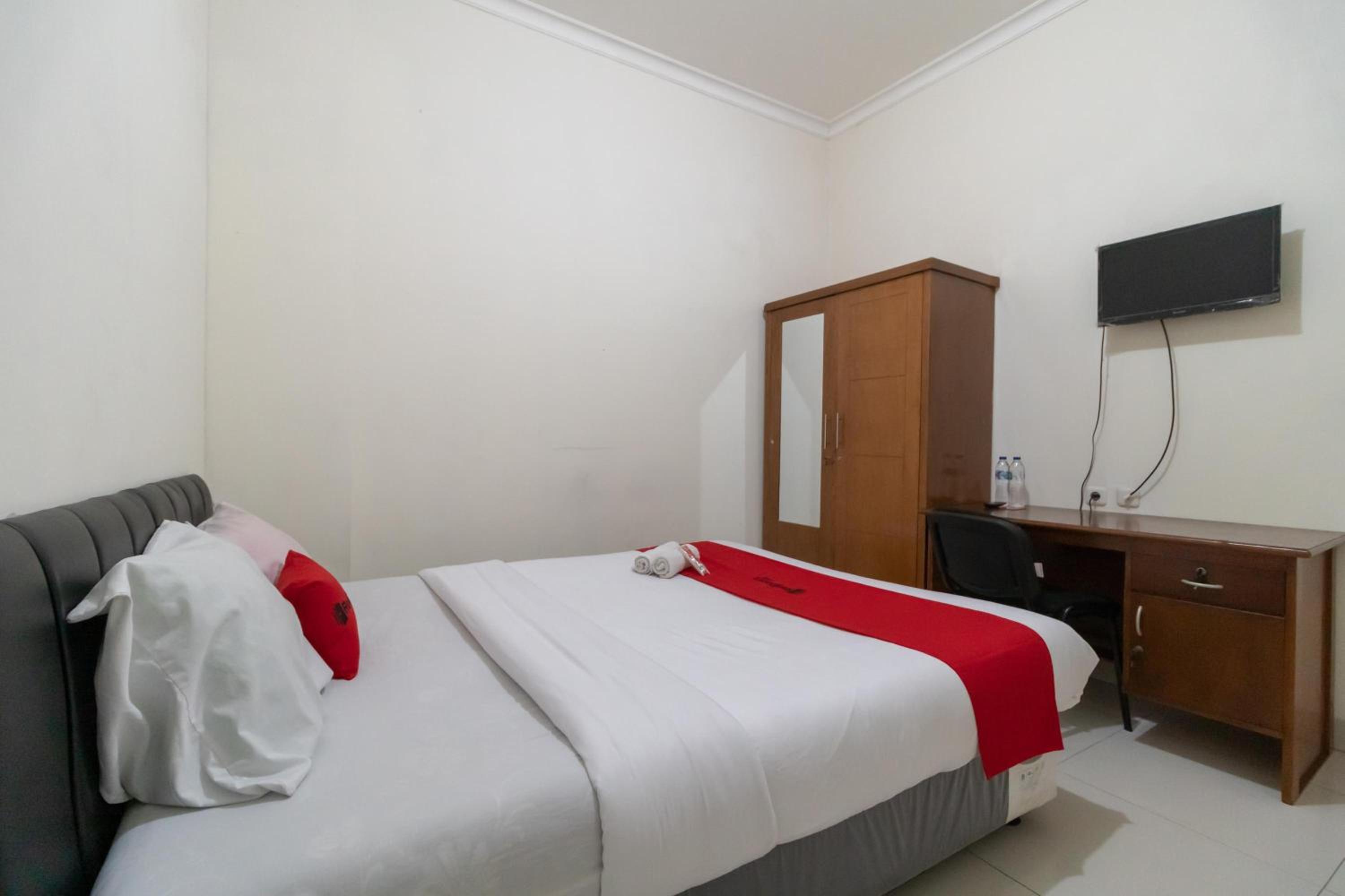 Double Room - Photo 4