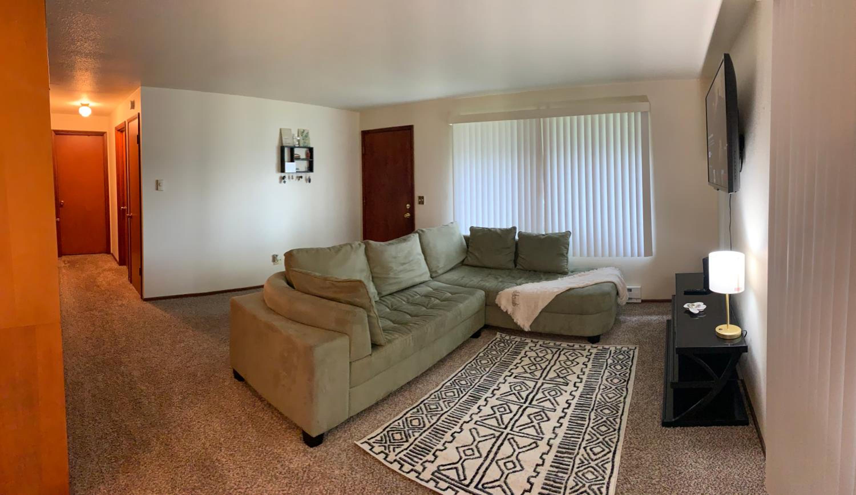 Apartment photo 1