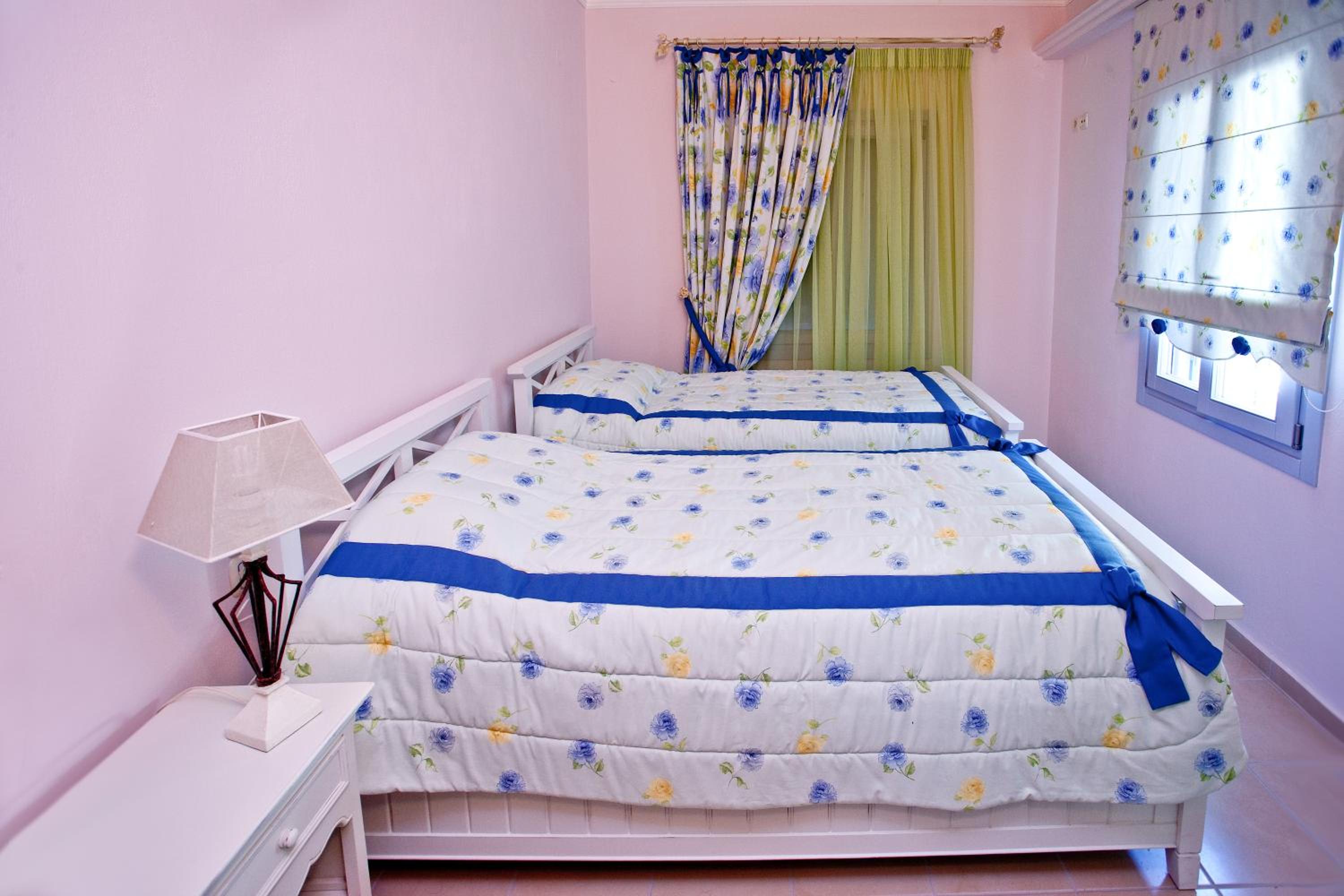 Two-Bedroom Villa (2 Adults) photo 2