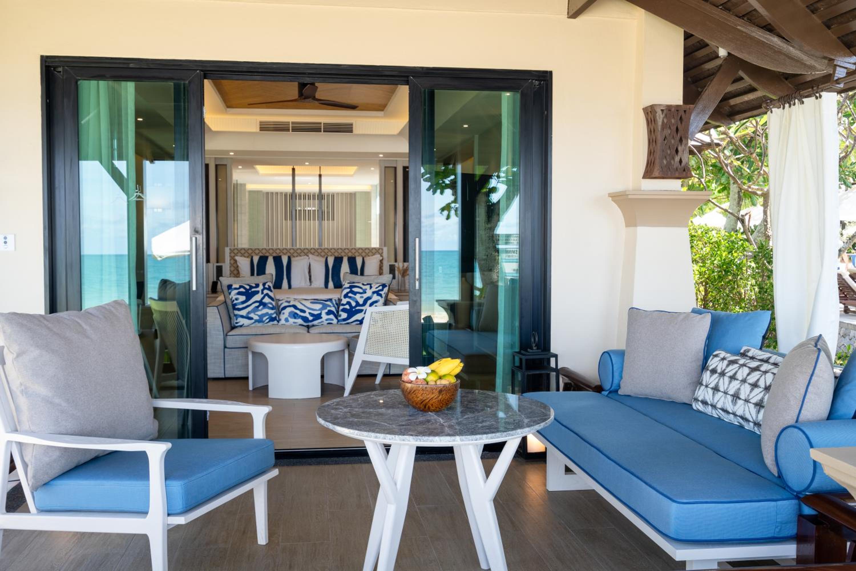 Beach Villa - Free Airport Shuttle - Photo 15